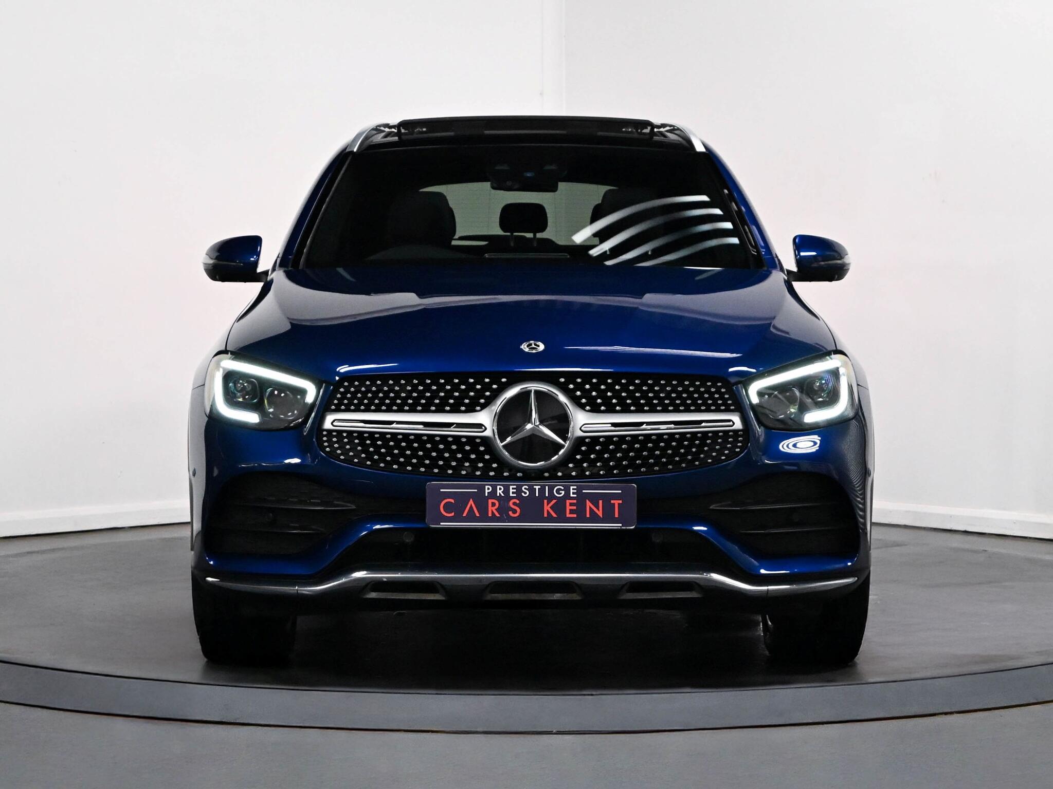 Mercedes-Benz GLC view 16
