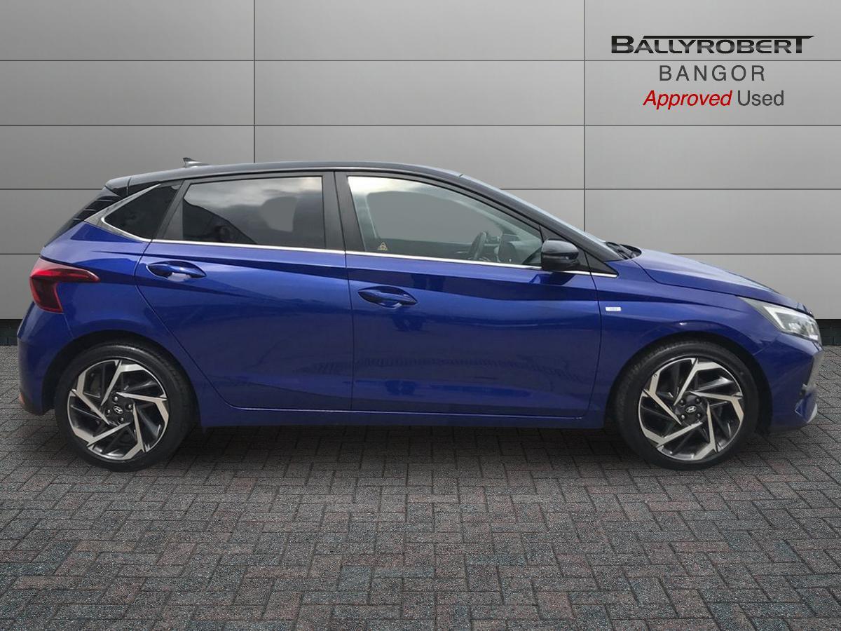 Hyundai i20 view 9