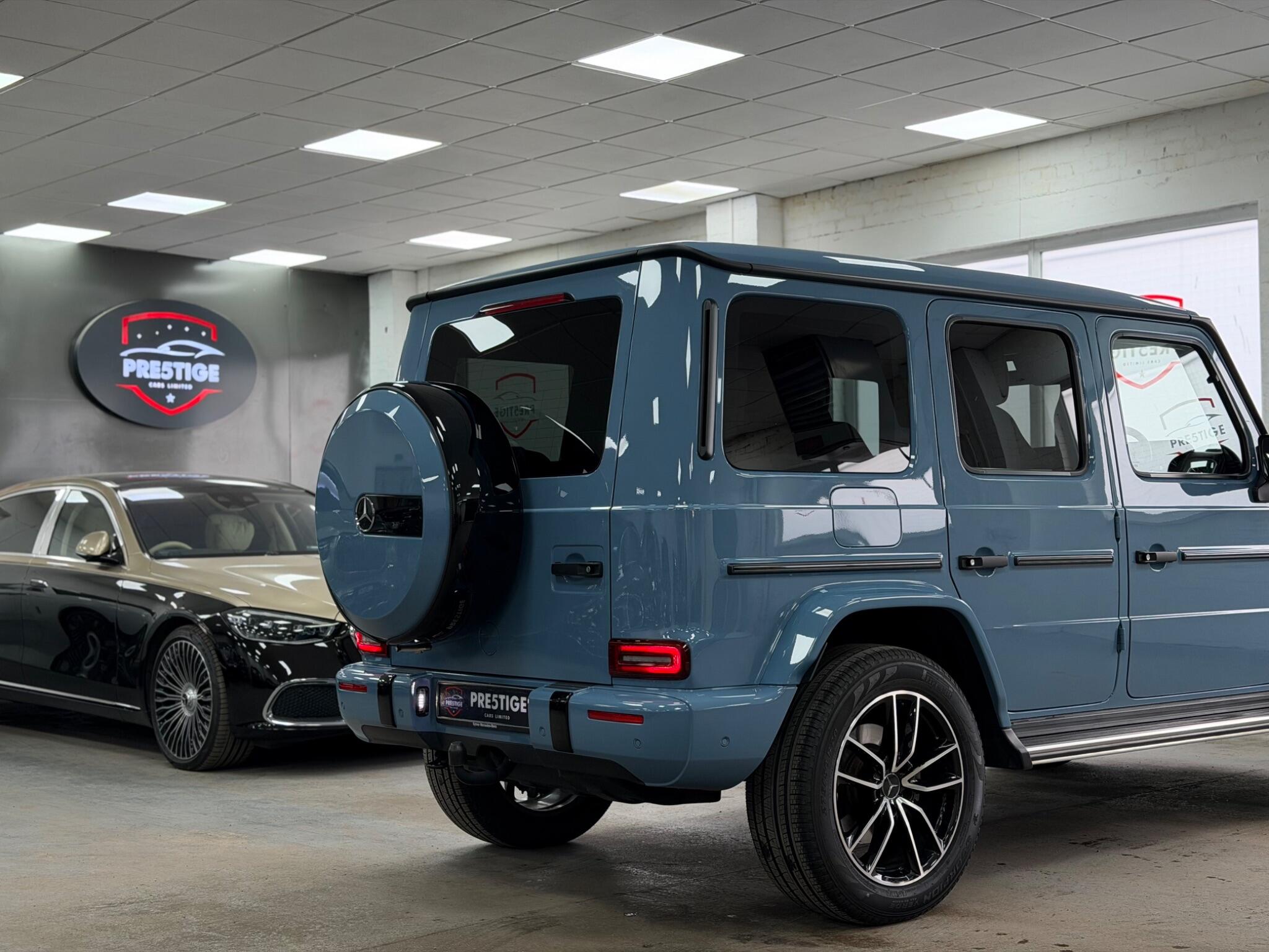 Mercedes-Benz G-Class view 15