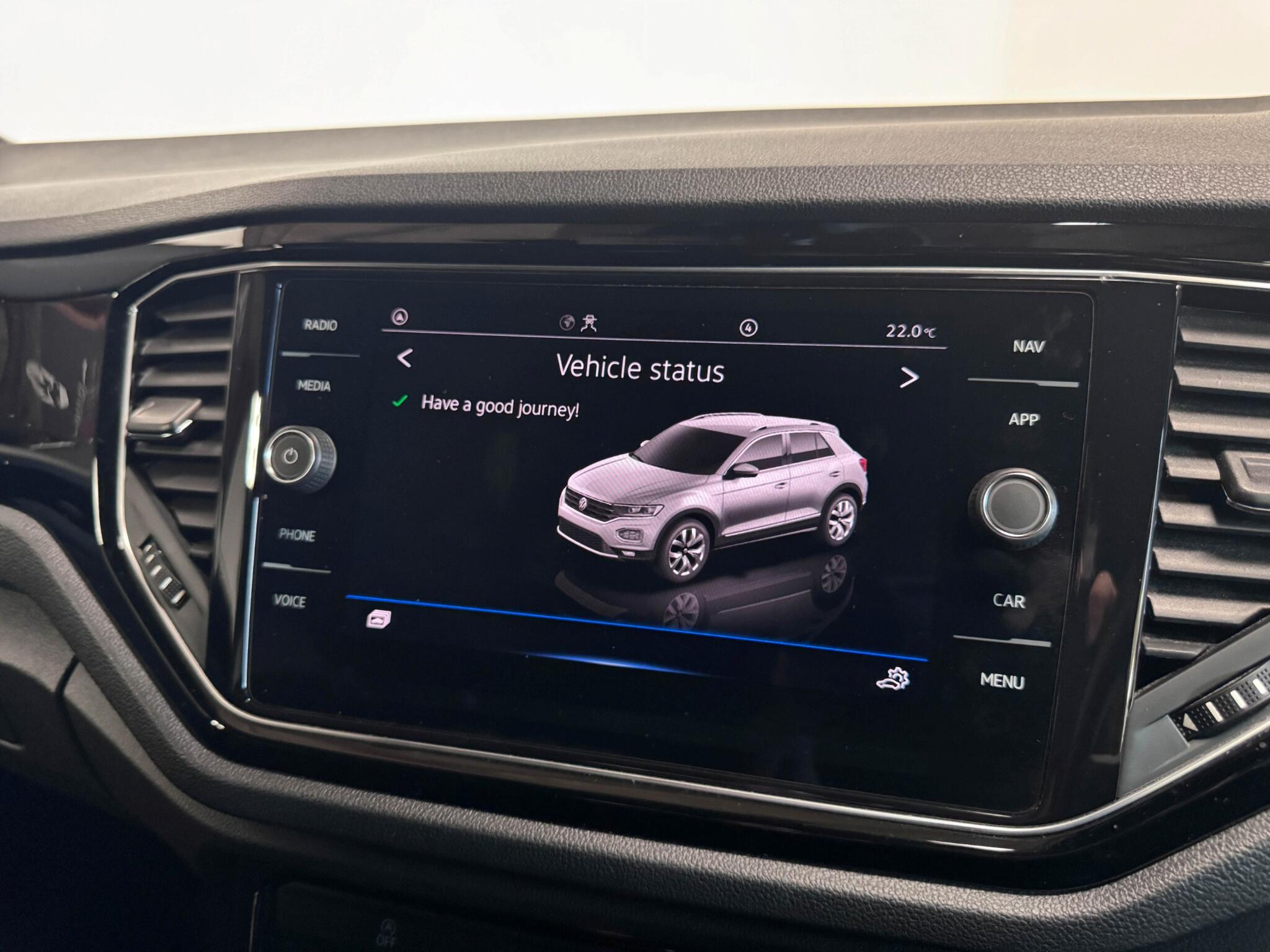 Volkswagen T-Roc view 49
