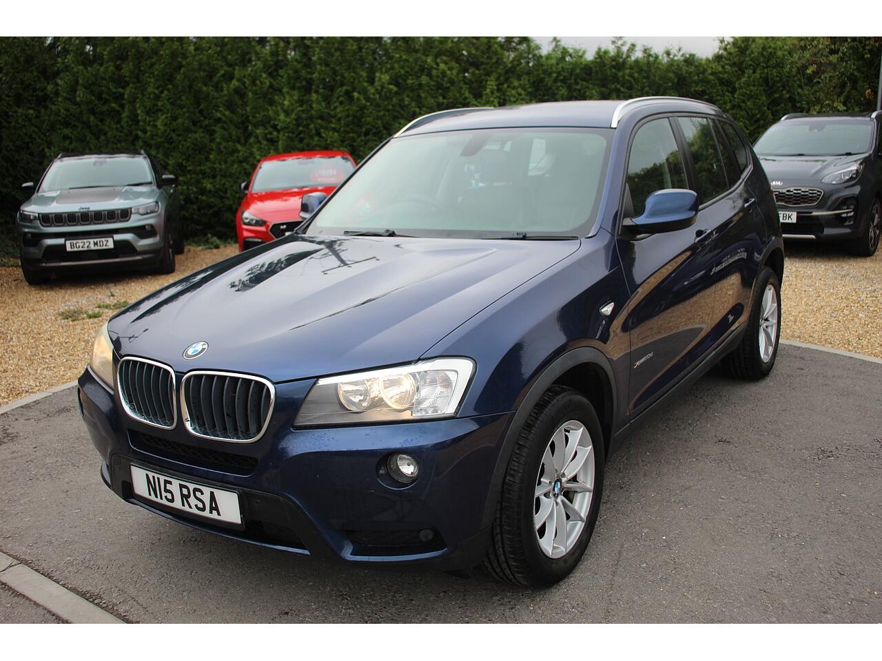 BMW X3 view 5