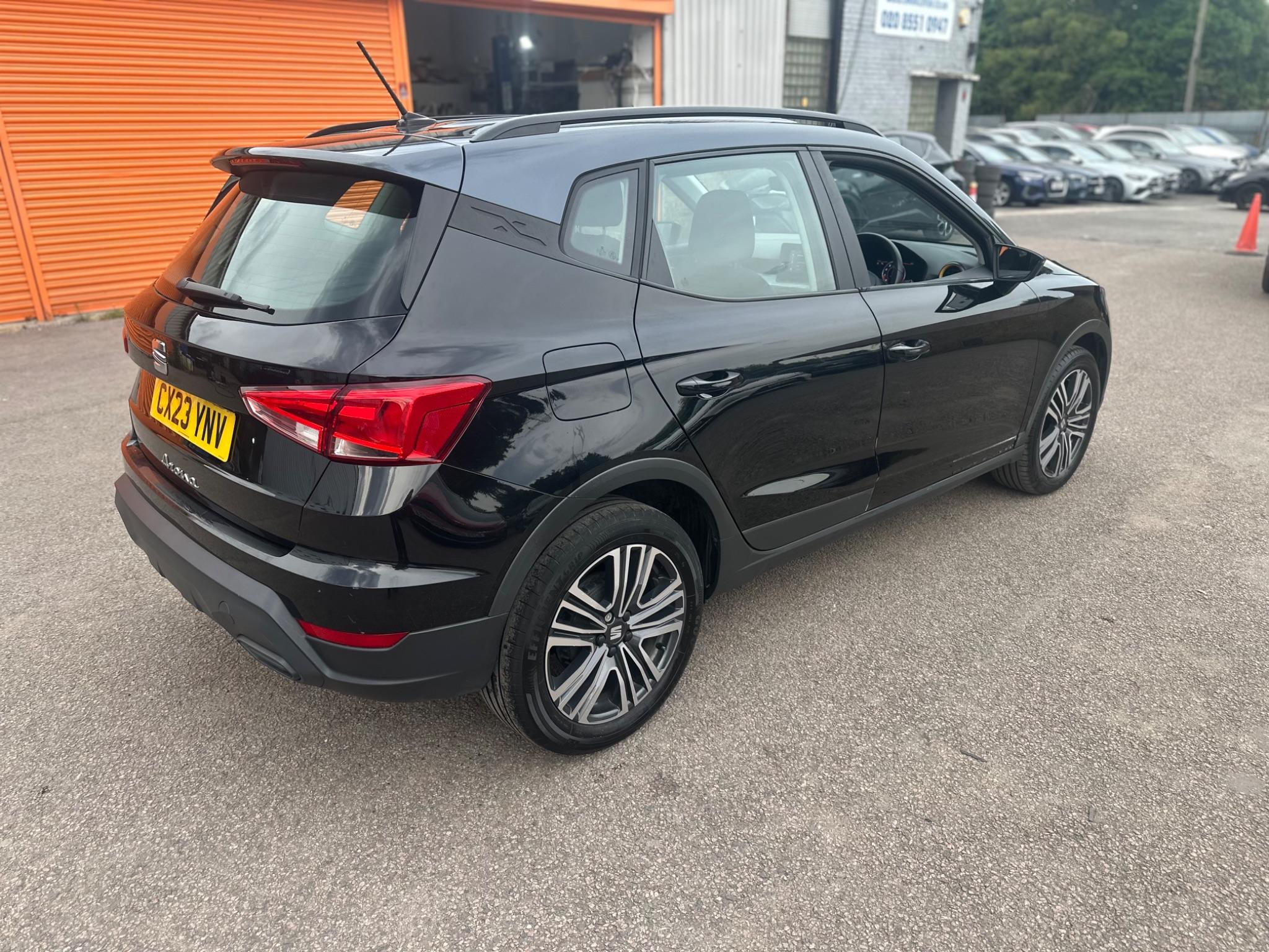 Seat Arona view 12