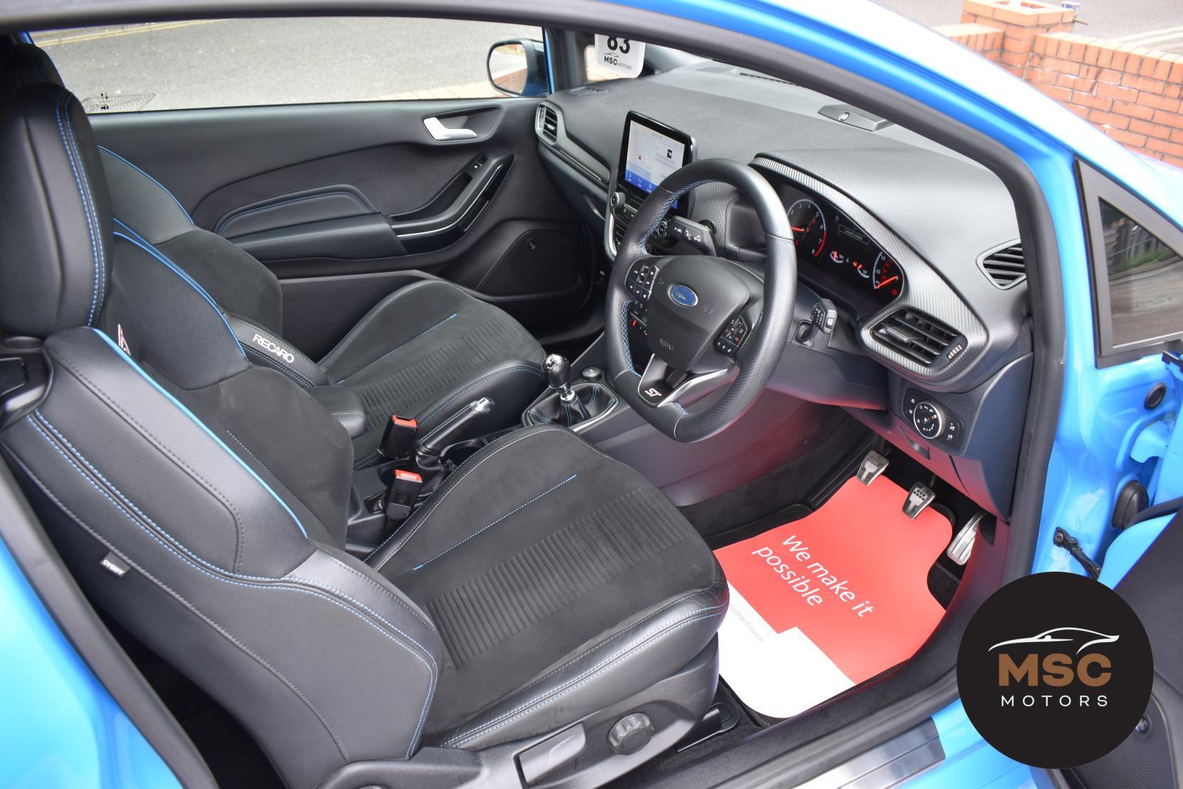 Ford Fiesta view 37