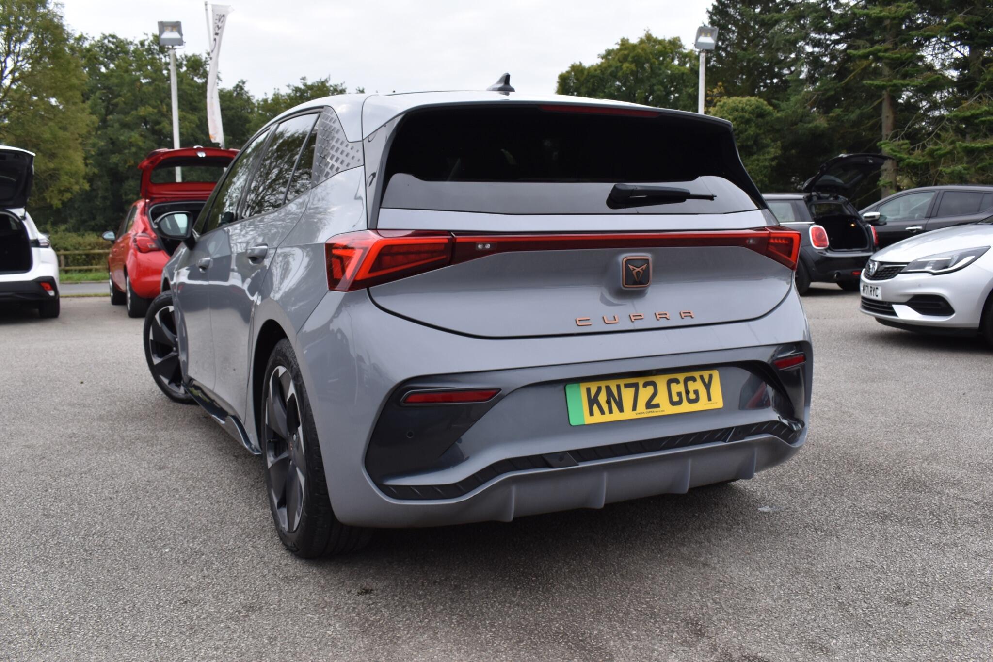 Born - 58kWh V2 Auto 5dr - Image 5