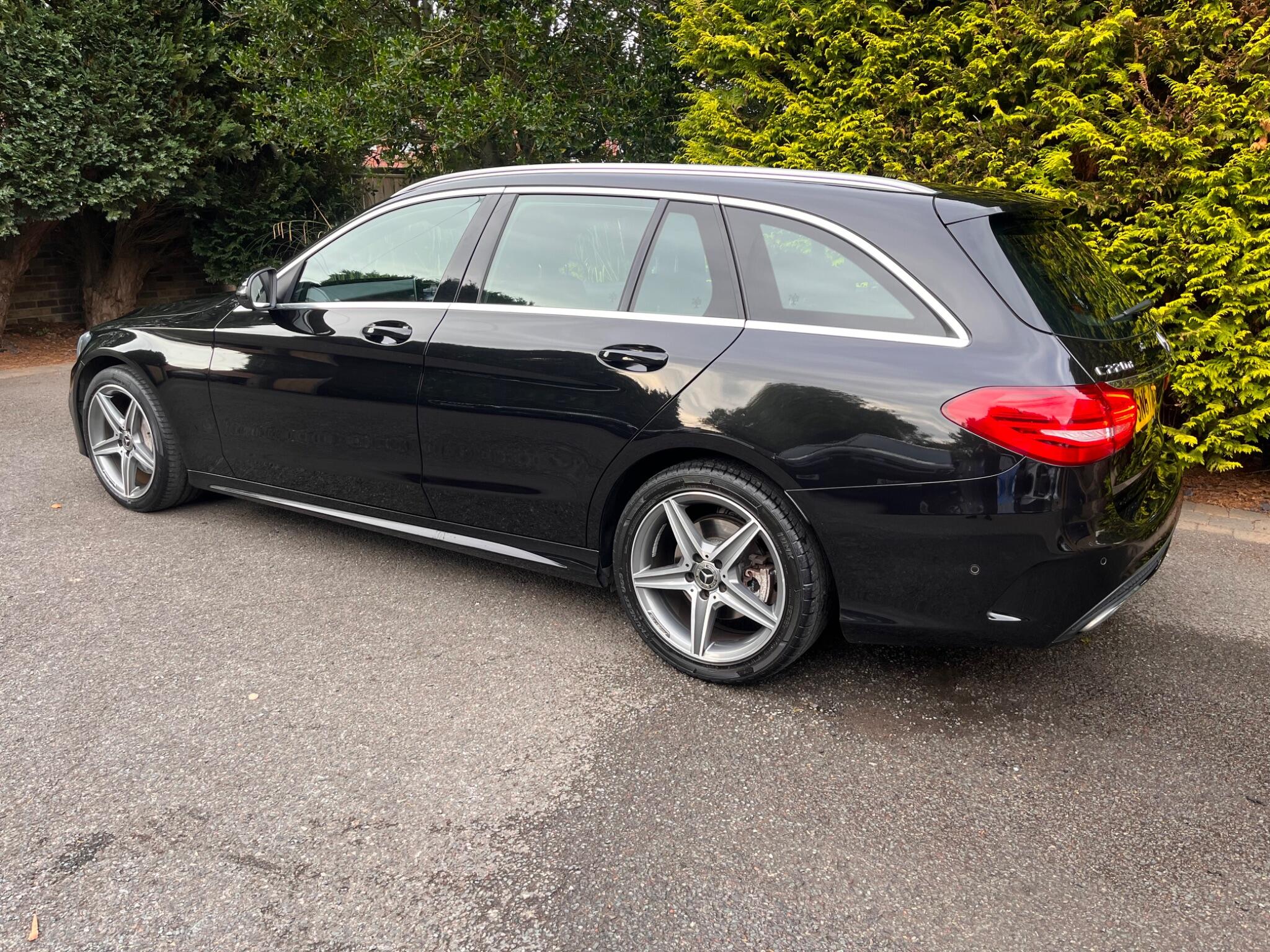 Mercedes-Benz C-Class view 10