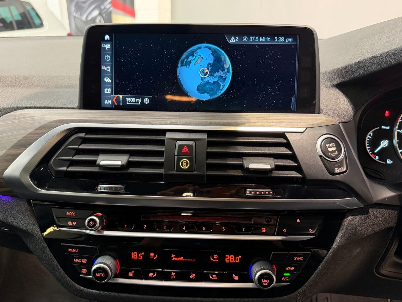 BMW X3 view 25