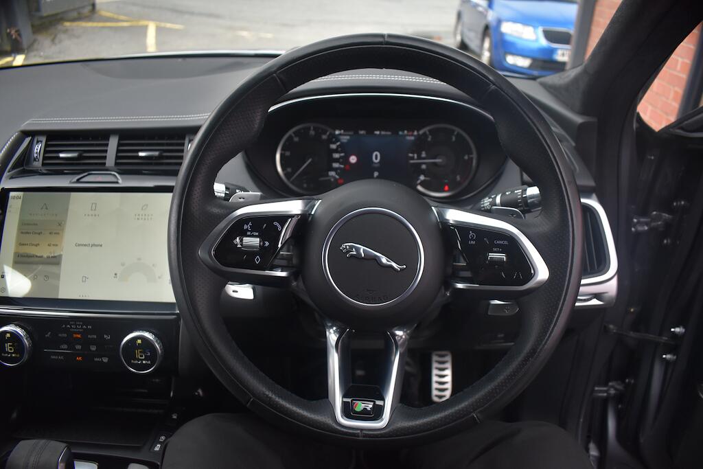 Jaguar E-Pace view 48
