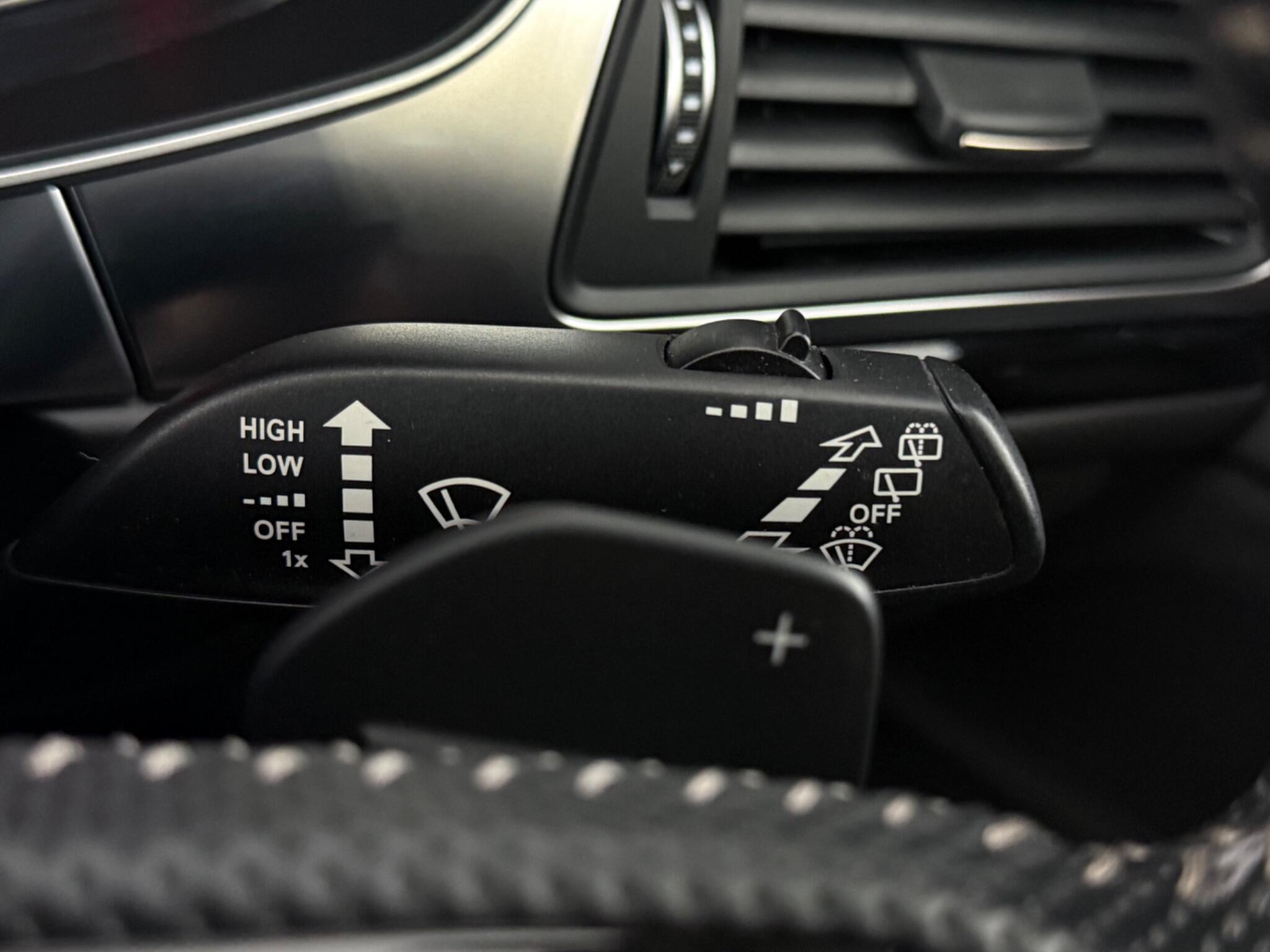 Audi A6 view 20