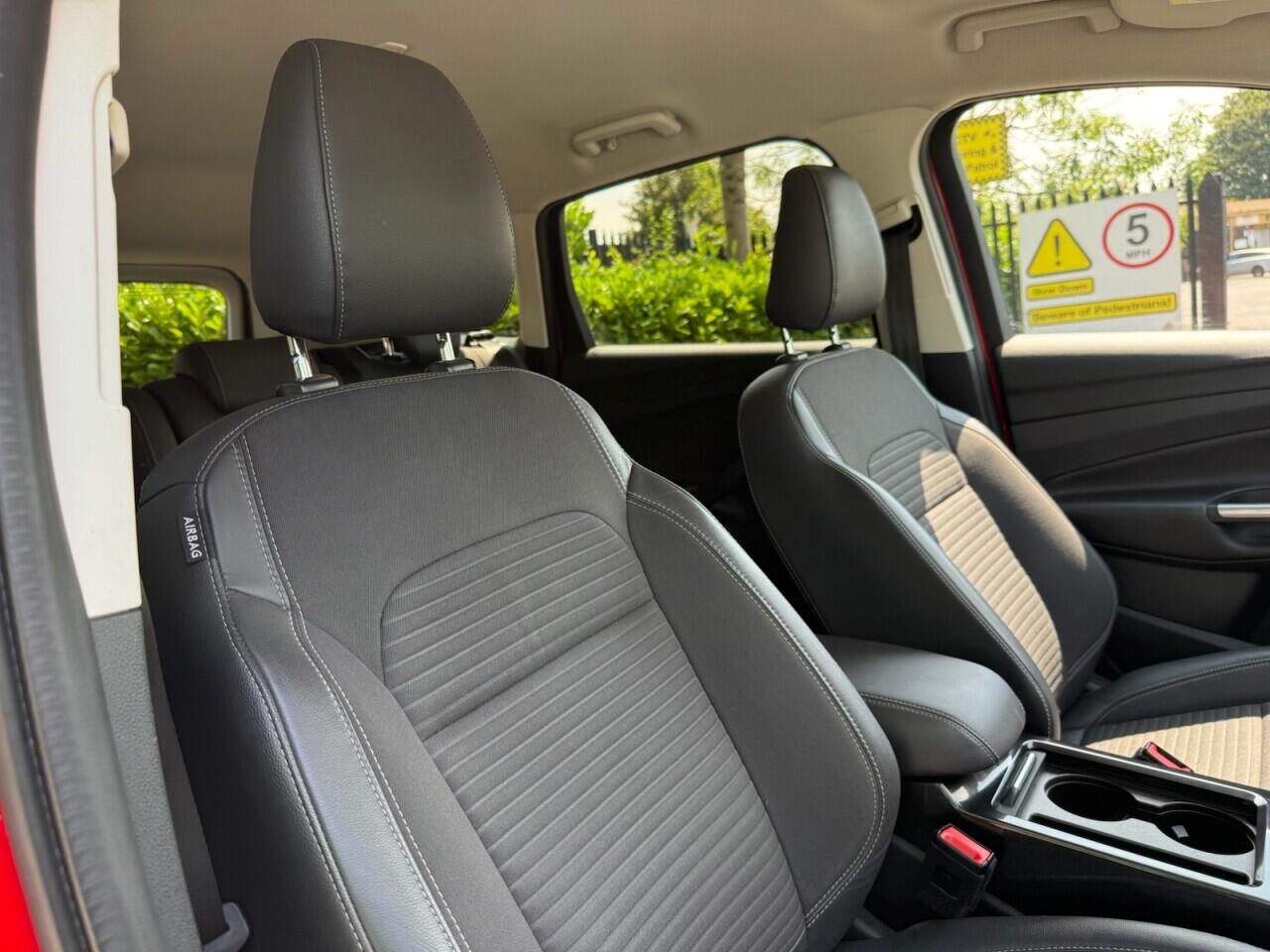 Ford Kuga view 12