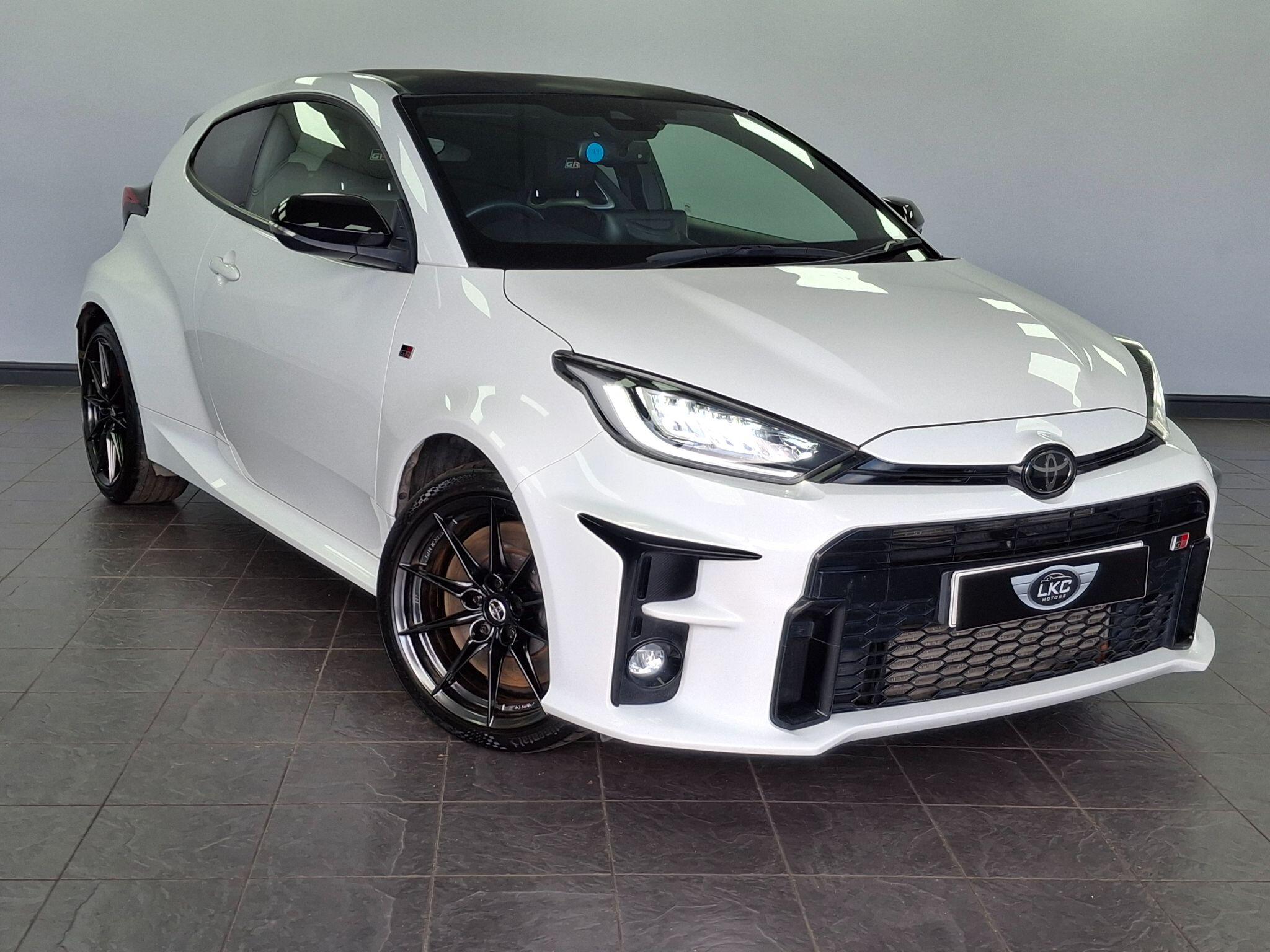 Toyota Yaris view 5