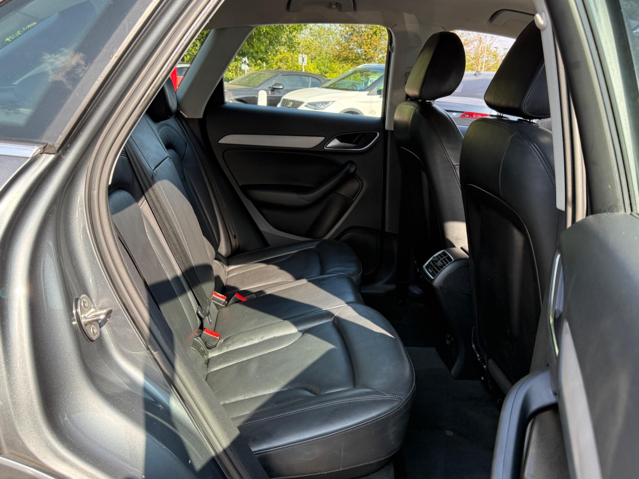 Audi Q3 - Image 39