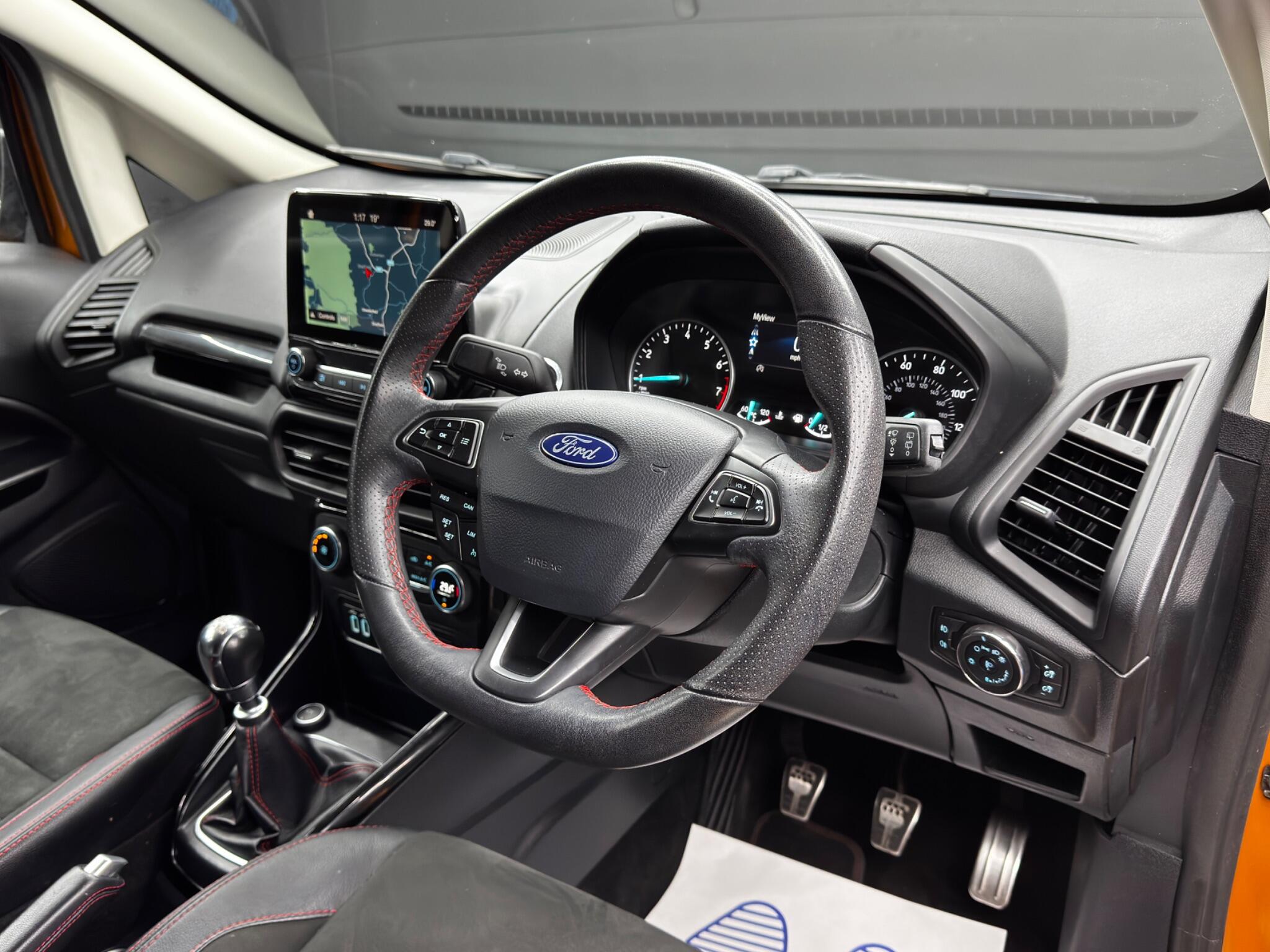 Ford Ecosport view 9