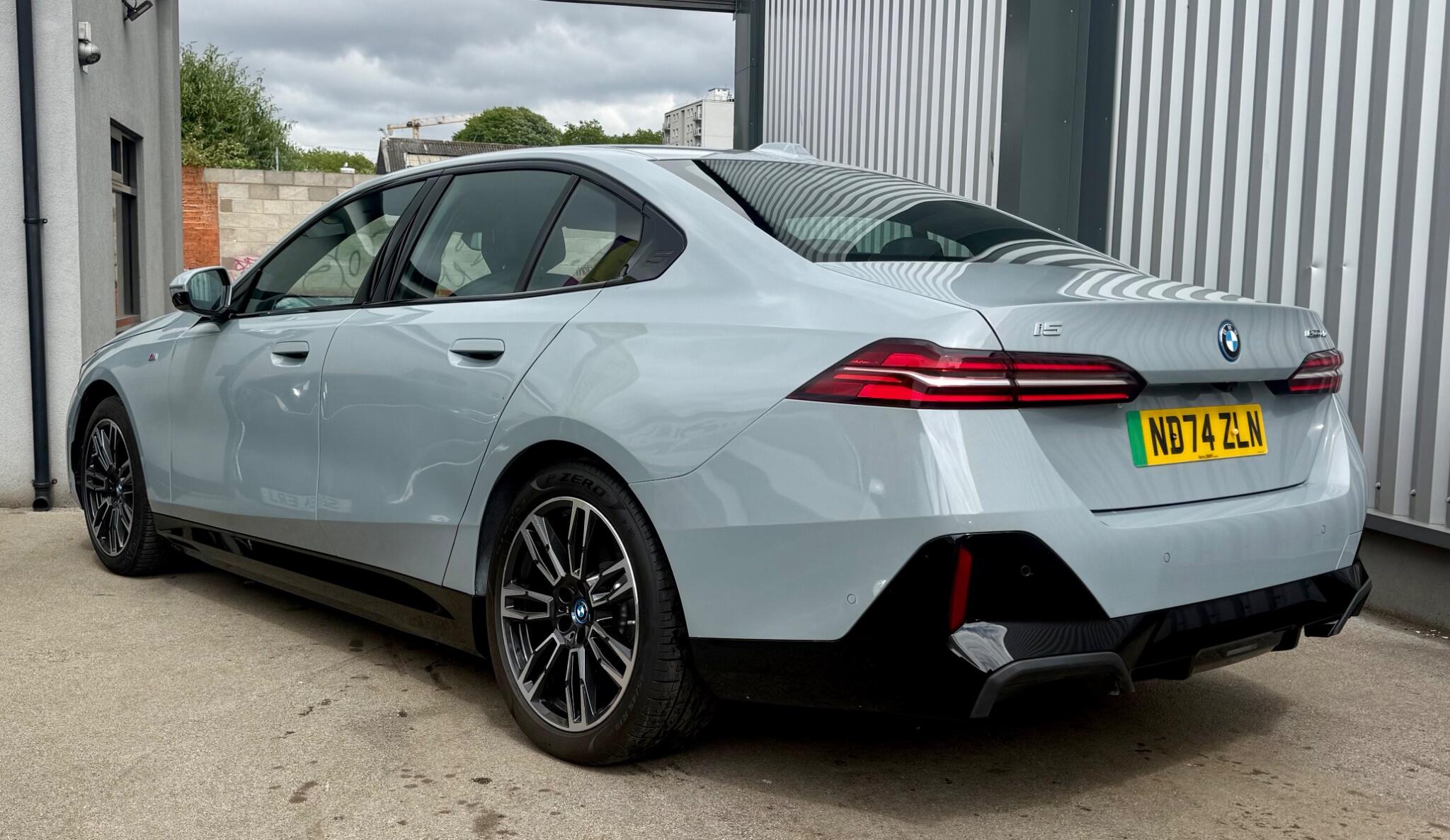 BMW I5 view 6
