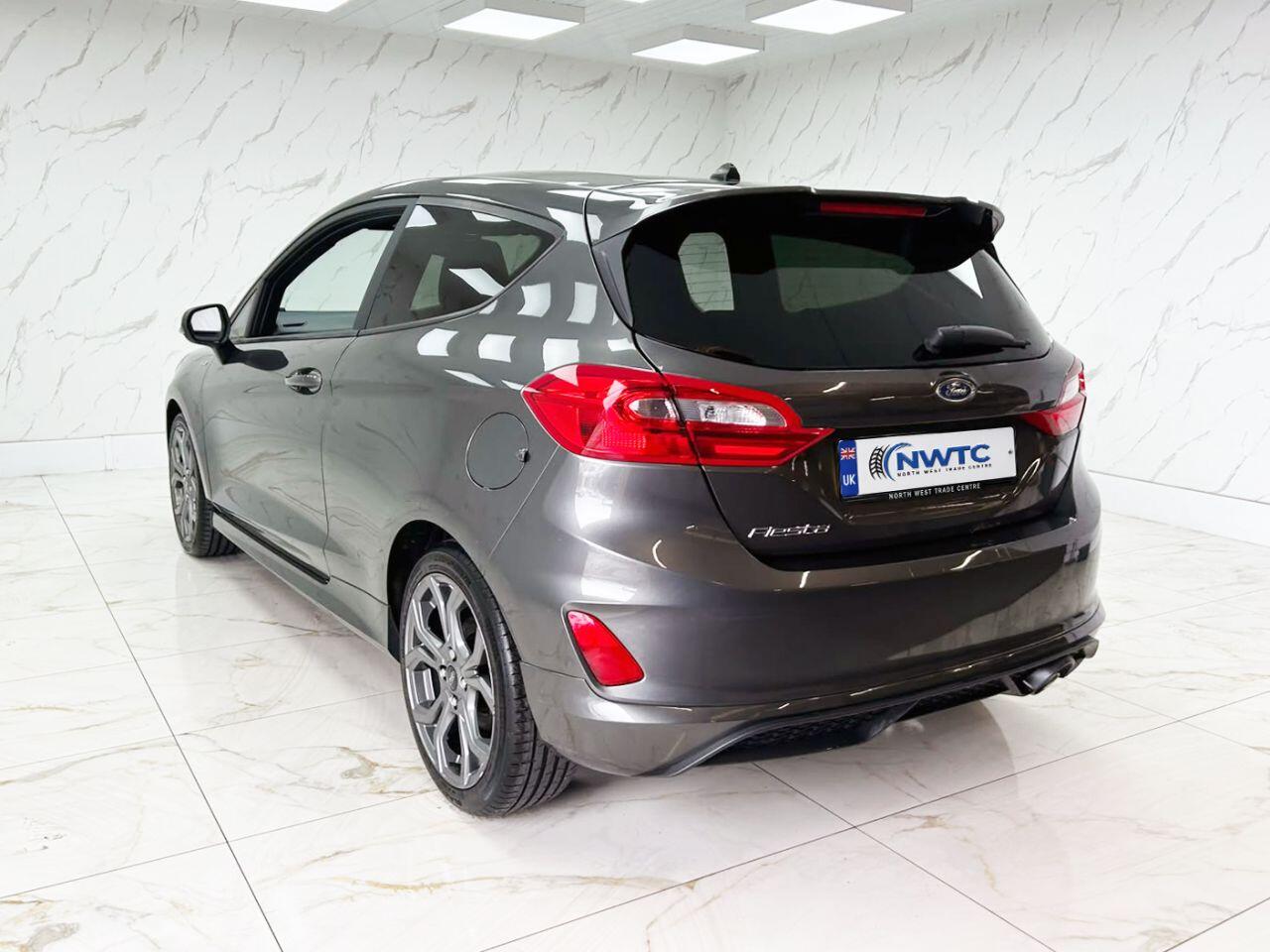 Ford Fiesta view 9