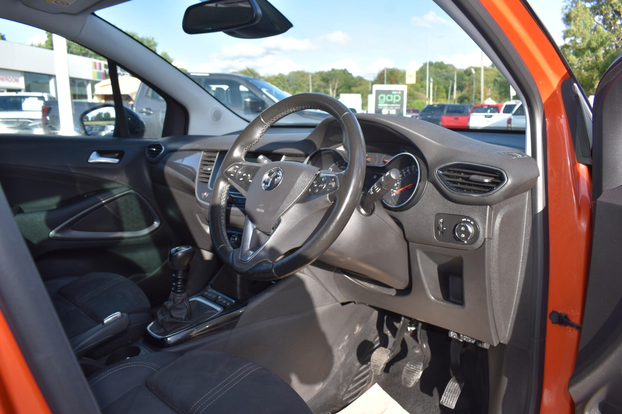 Crossland - 1.2 Turbo Ultimate Euro 6 (s/s) 5dr - Image 25