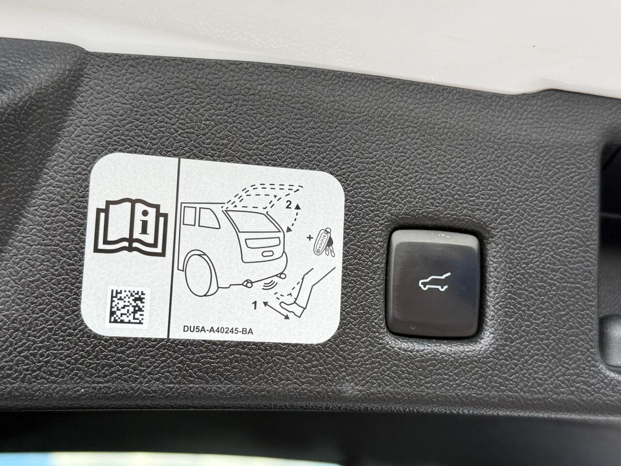 Ford Kuga view 57