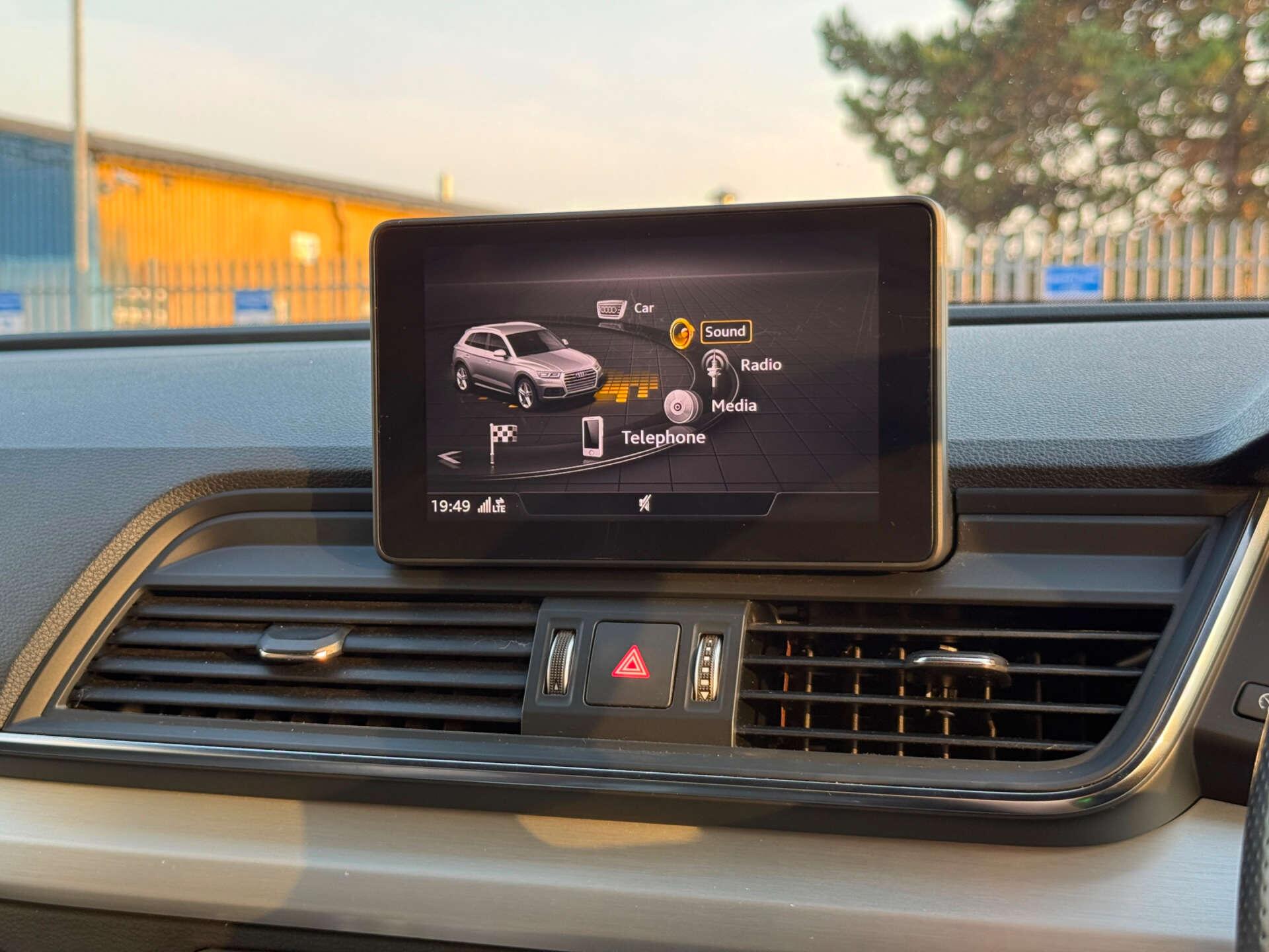 Audi Q5 view 71