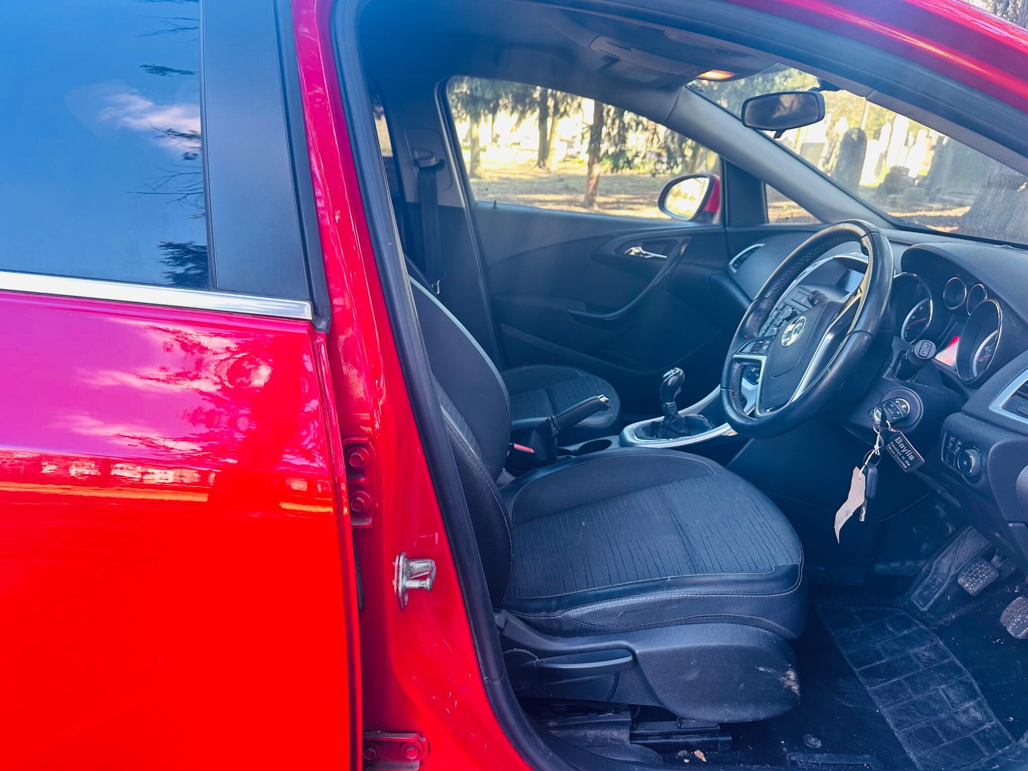 Vauxhall Astra view 18