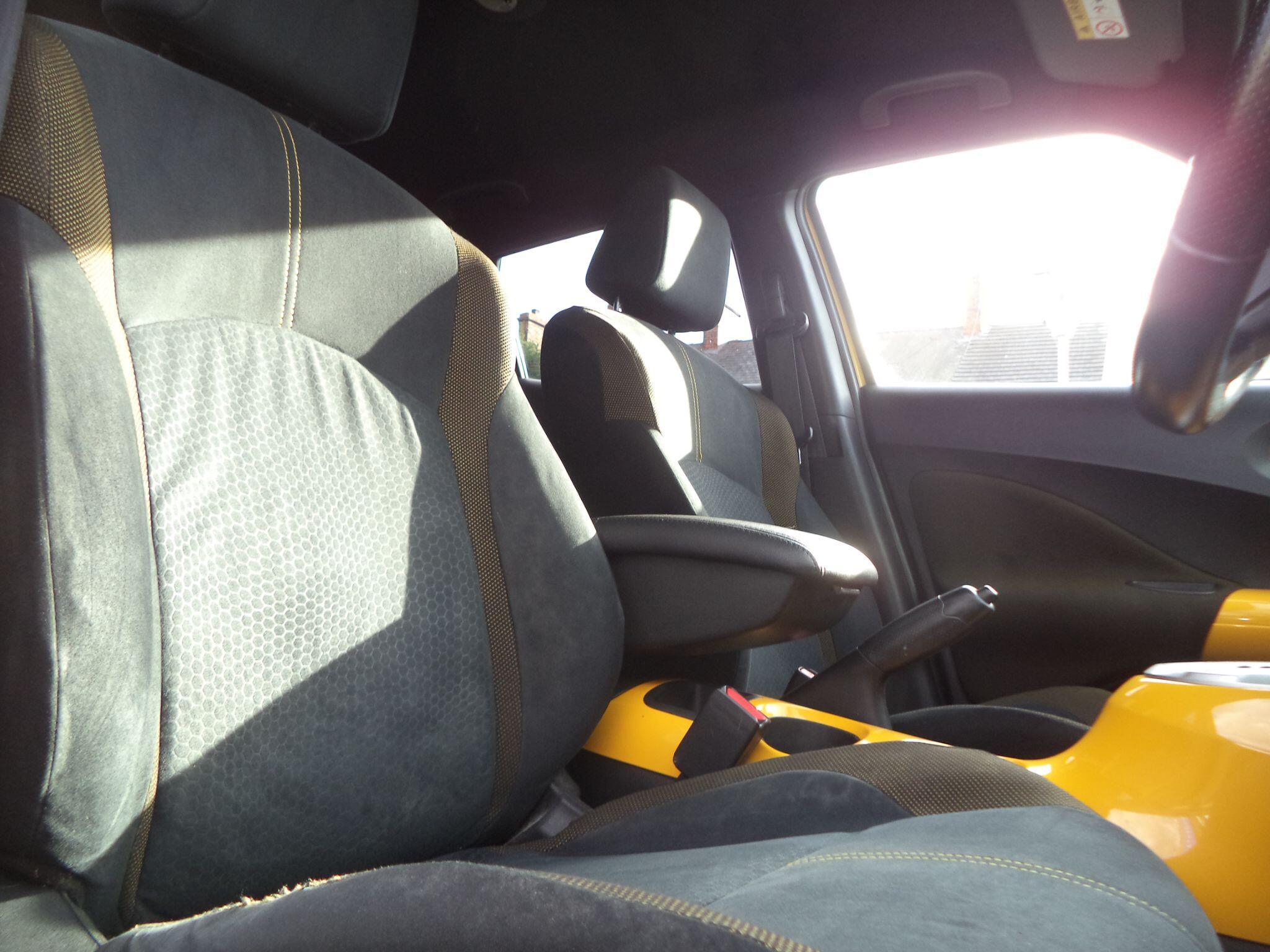 Nissan Juke view 28