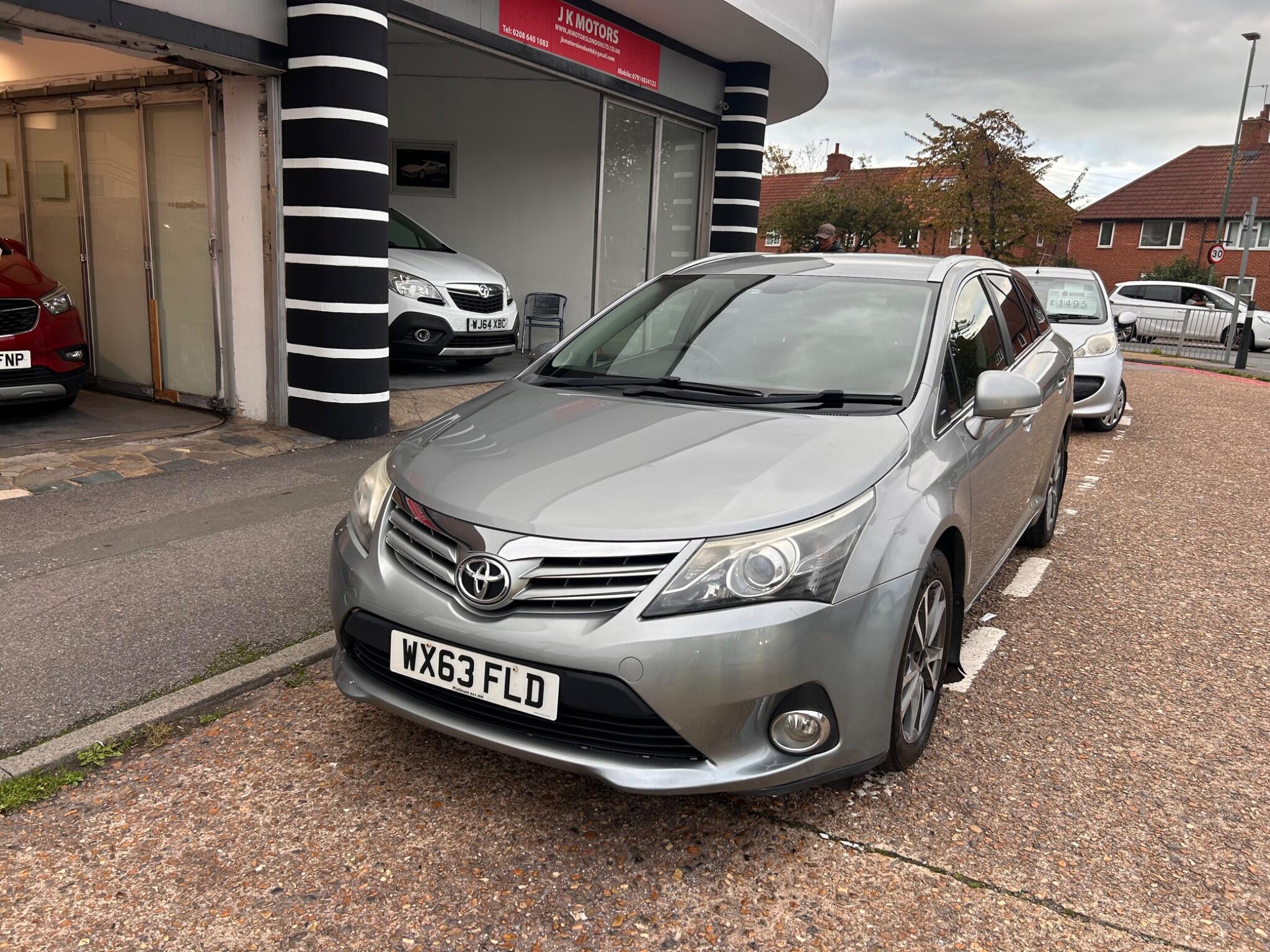  2013 Toyota Avensis 2.0 D-4d Icon 5dr   