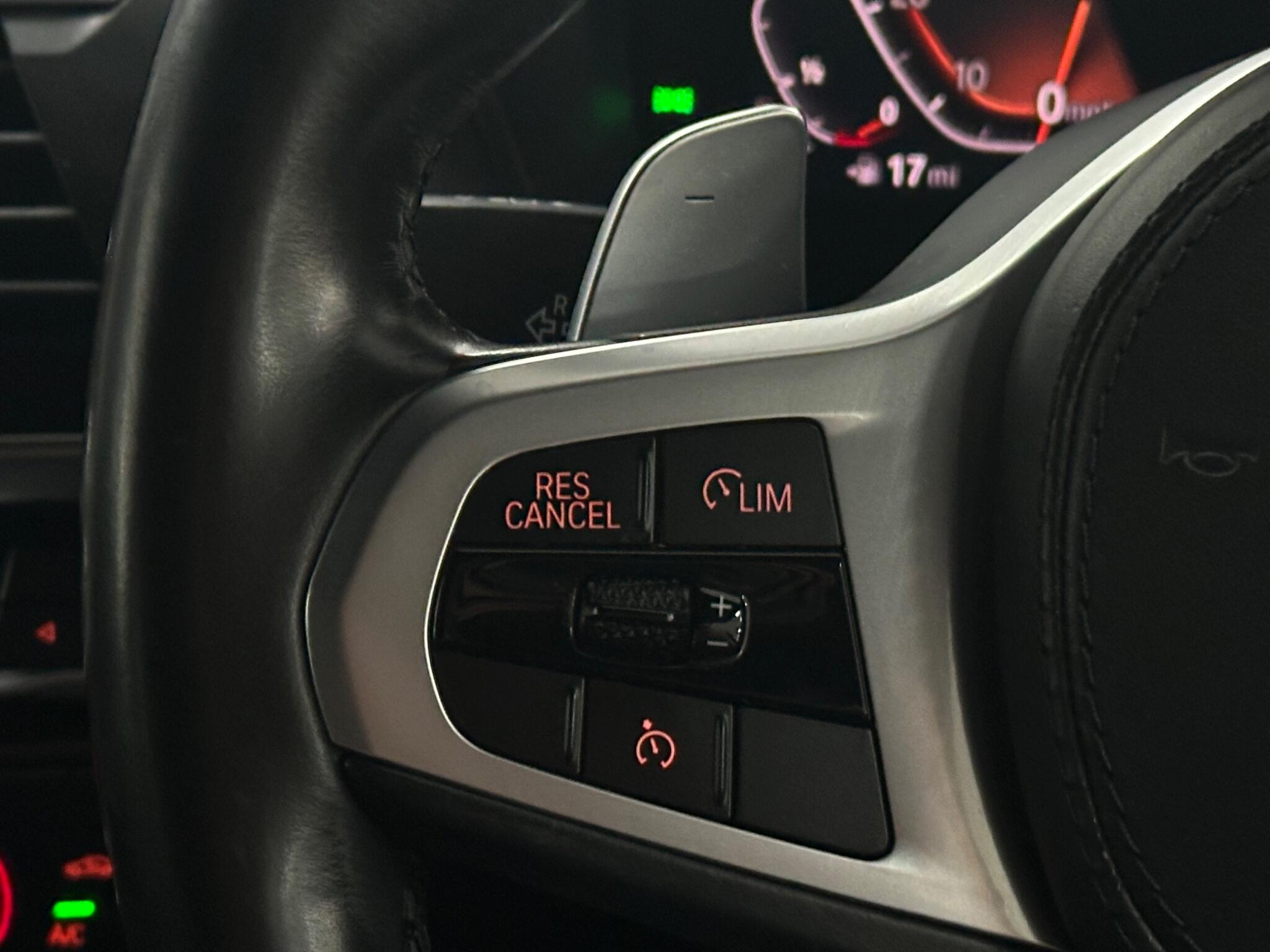 BMW X4 view 23