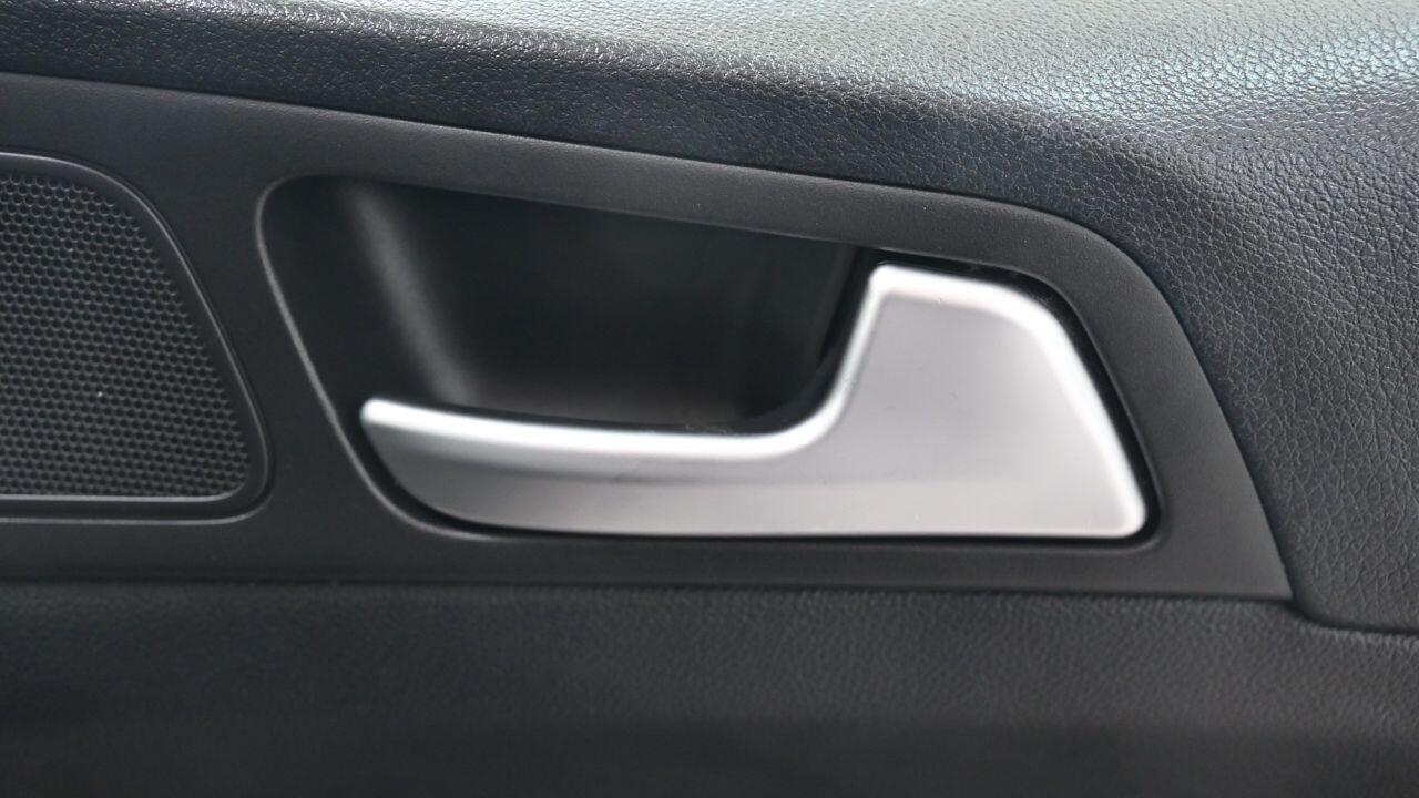 Kia Sportage view 36