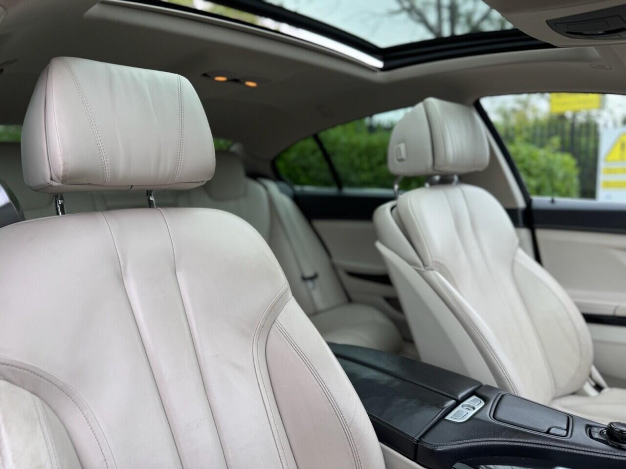 BMW 6 Series view 23