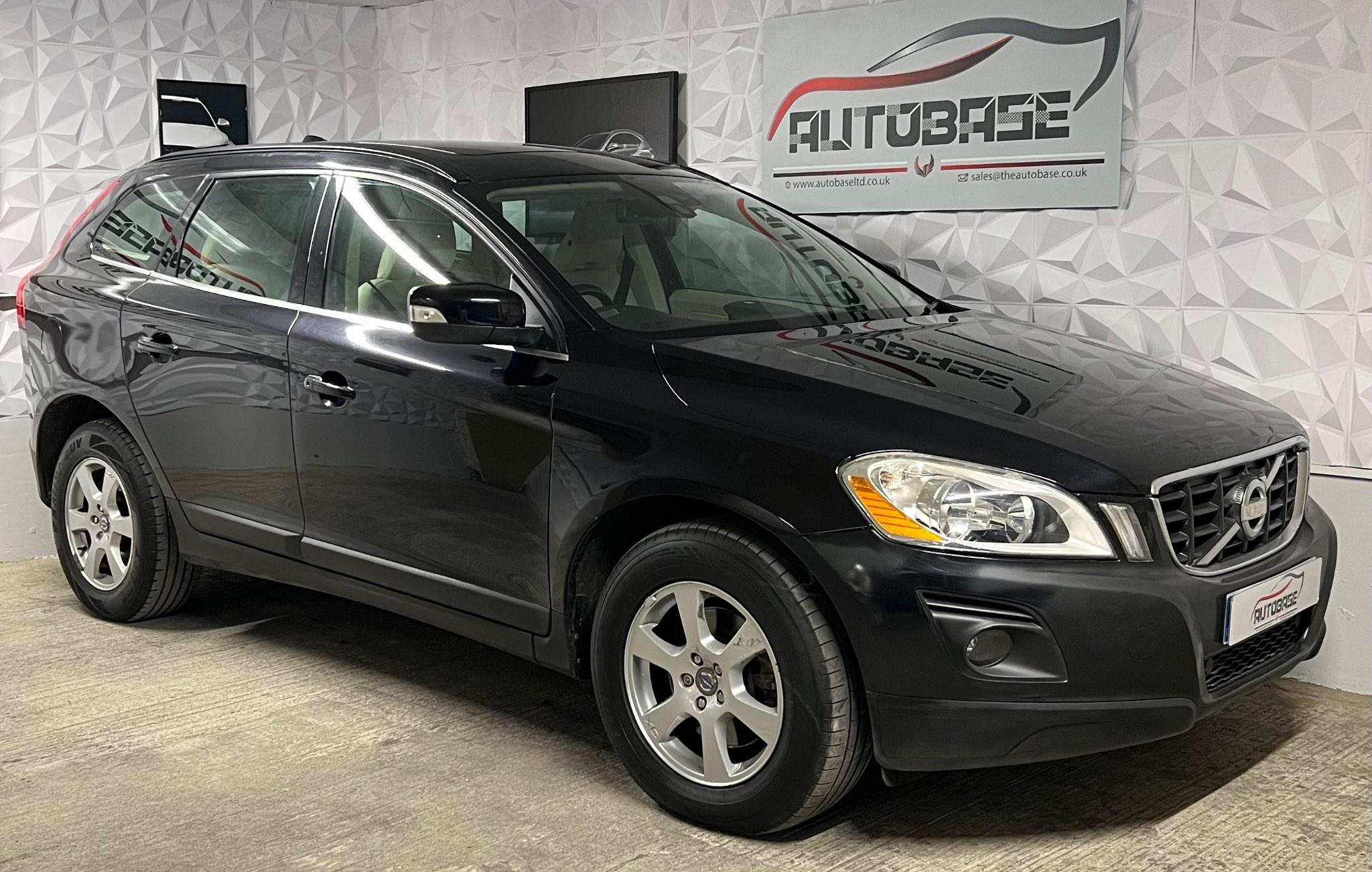 2009 Volvo XC60 in Black for sale