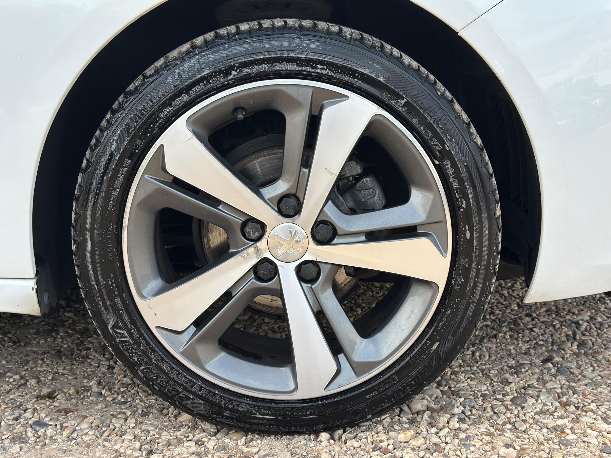 Peugeot 308 view 64