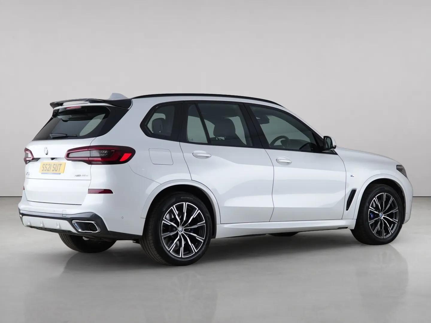 BMW X5 view 13