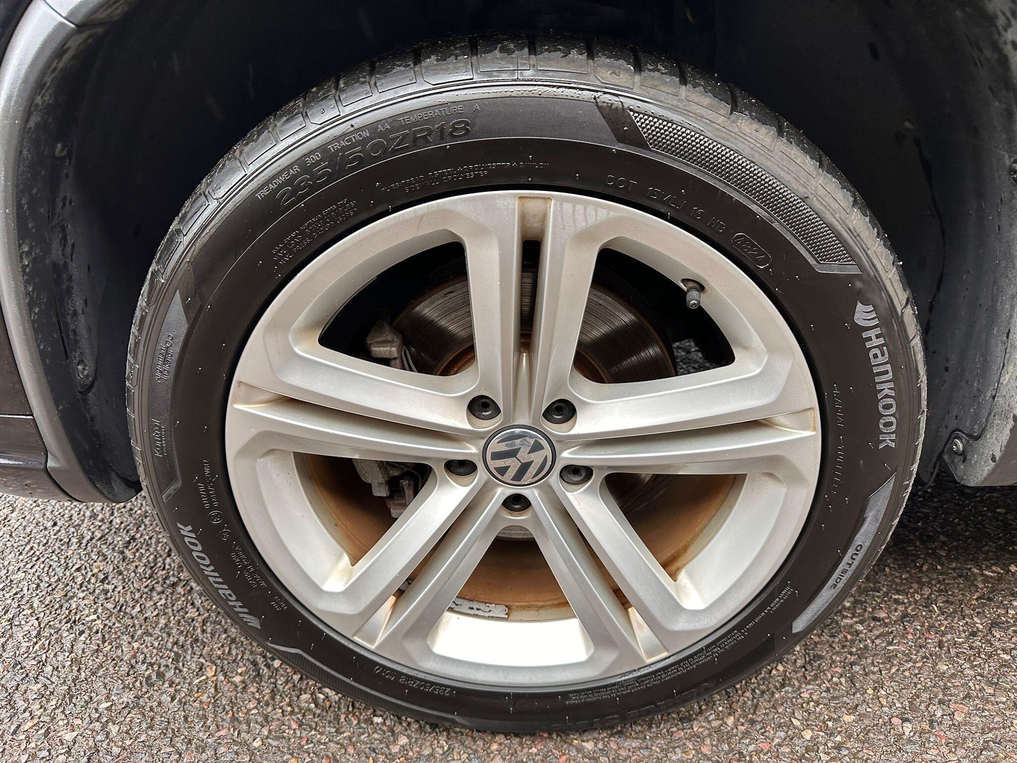 Volkswagen Tiguan view 34