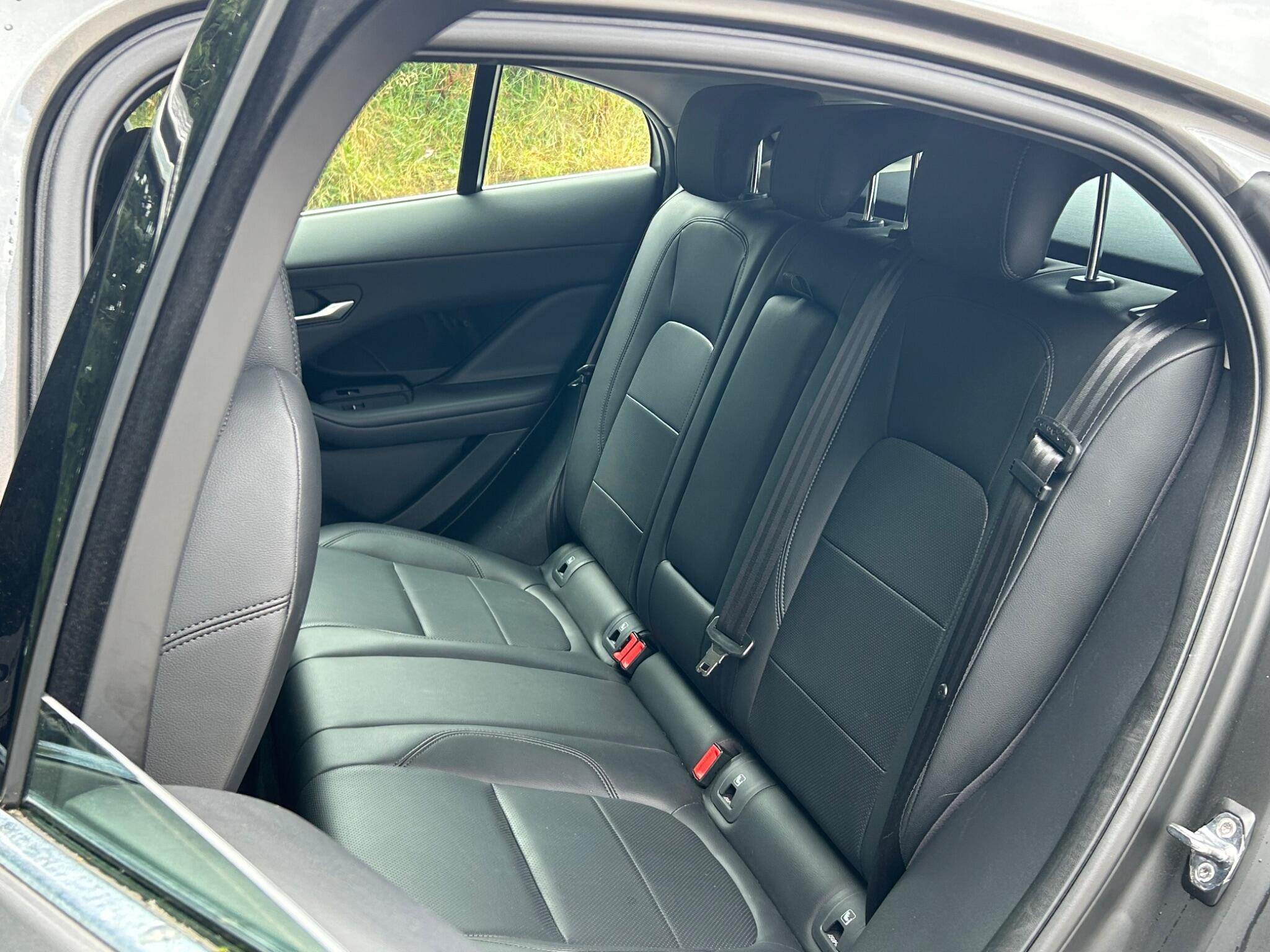 Jaguar I-Pace view 15
