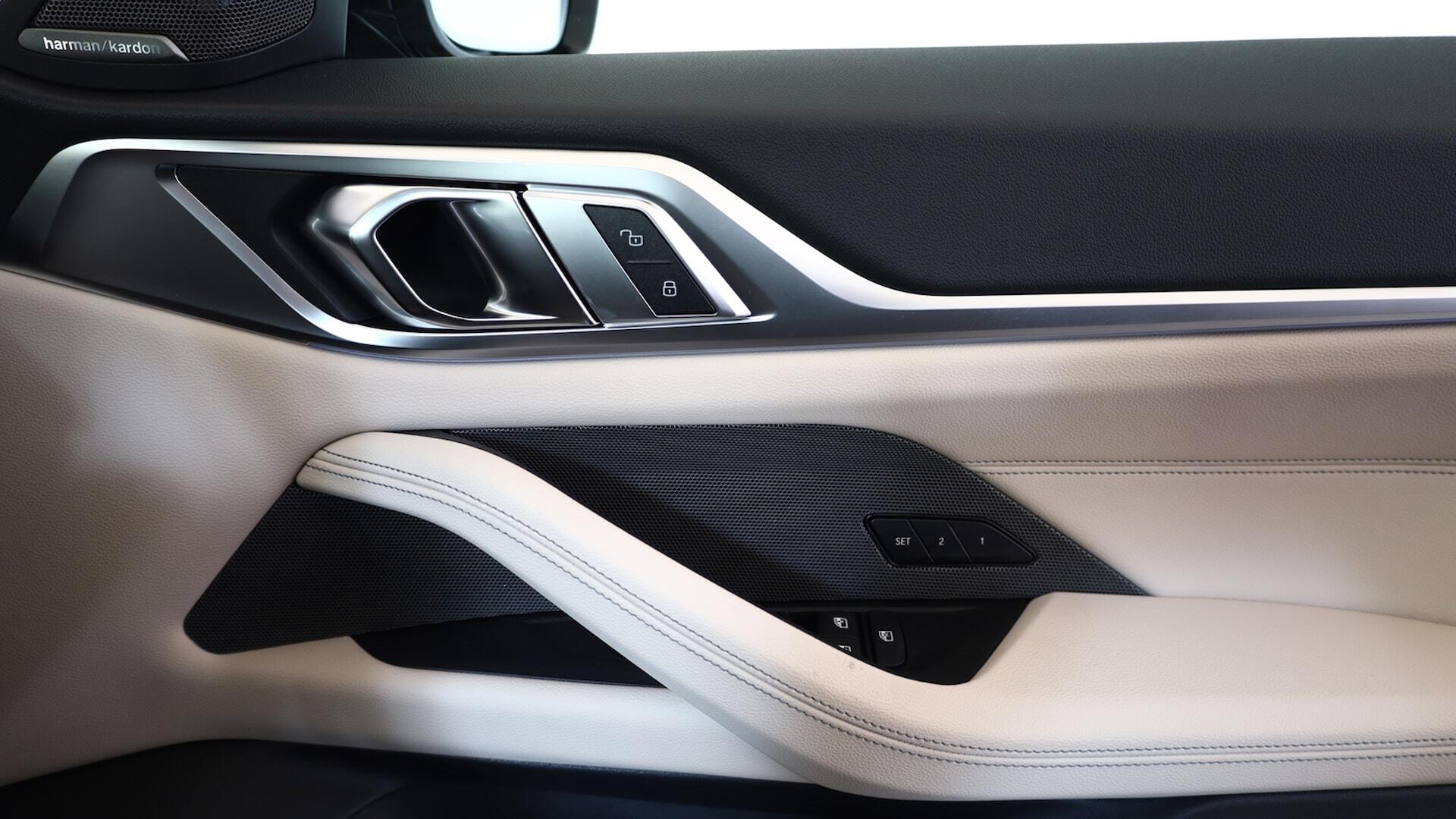 BMW i4 view 21