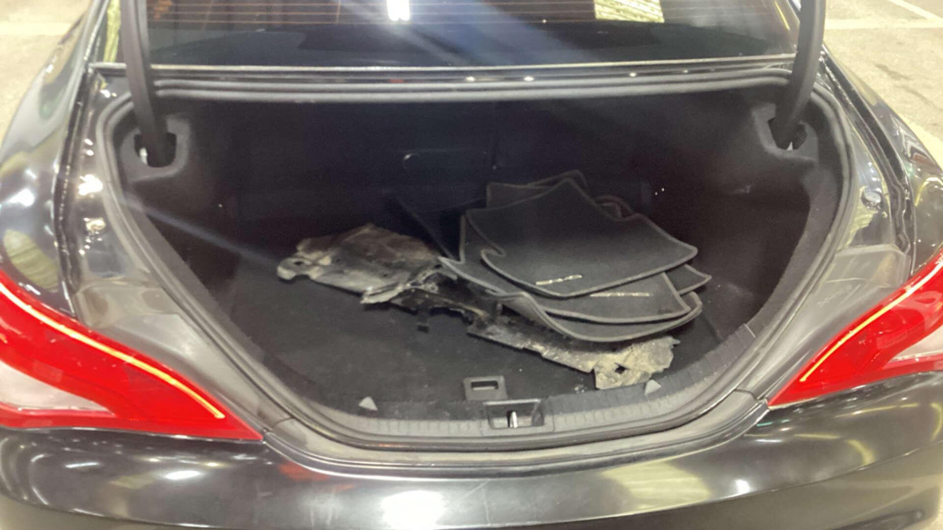 Mercedes-Benz Cla view 8