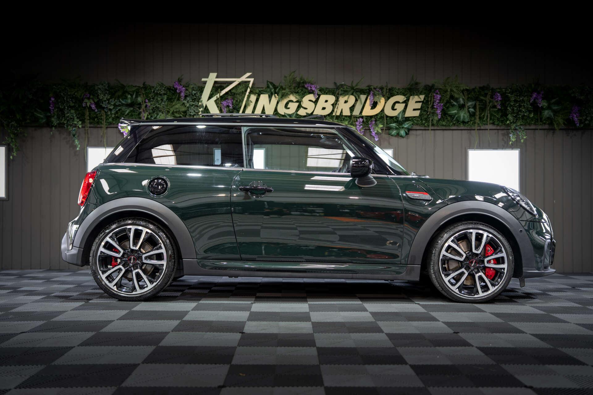 Mini Cooper view 8