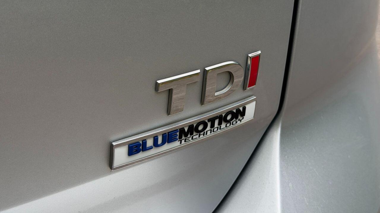 Volkswagen Golf view 40
