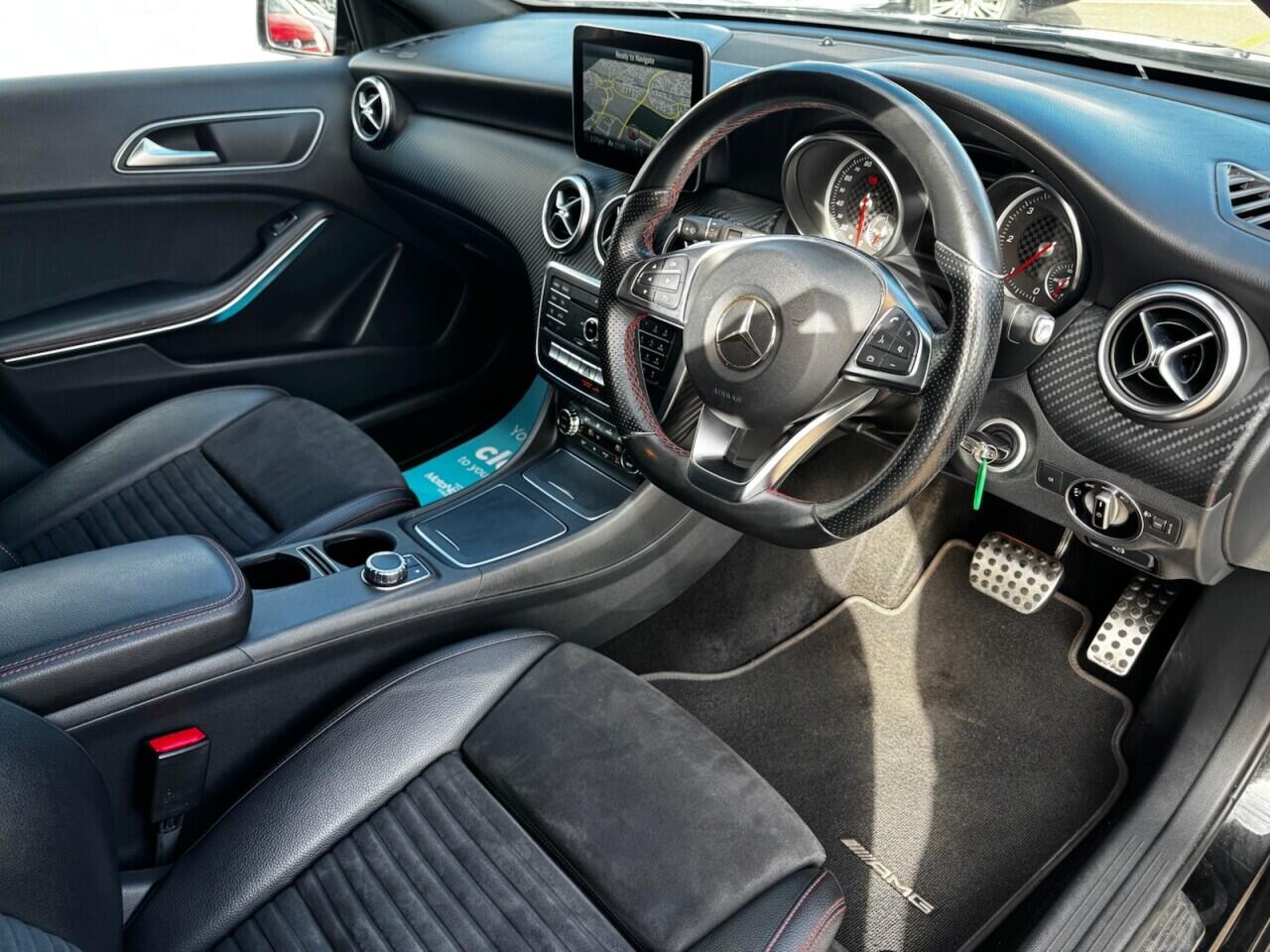 Mercedes-Benz A-Class view 31