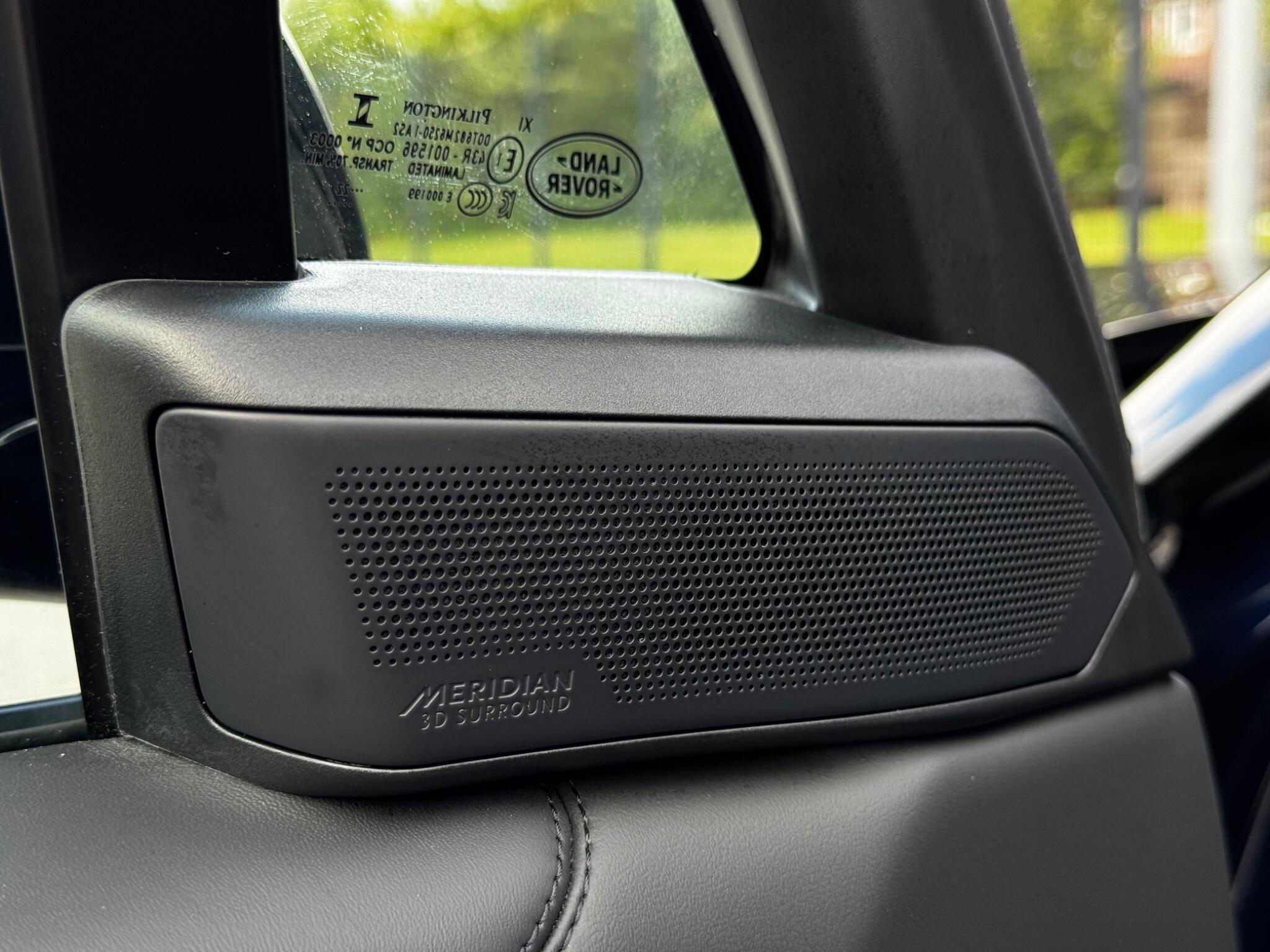 Land Rover Range Rover view 89