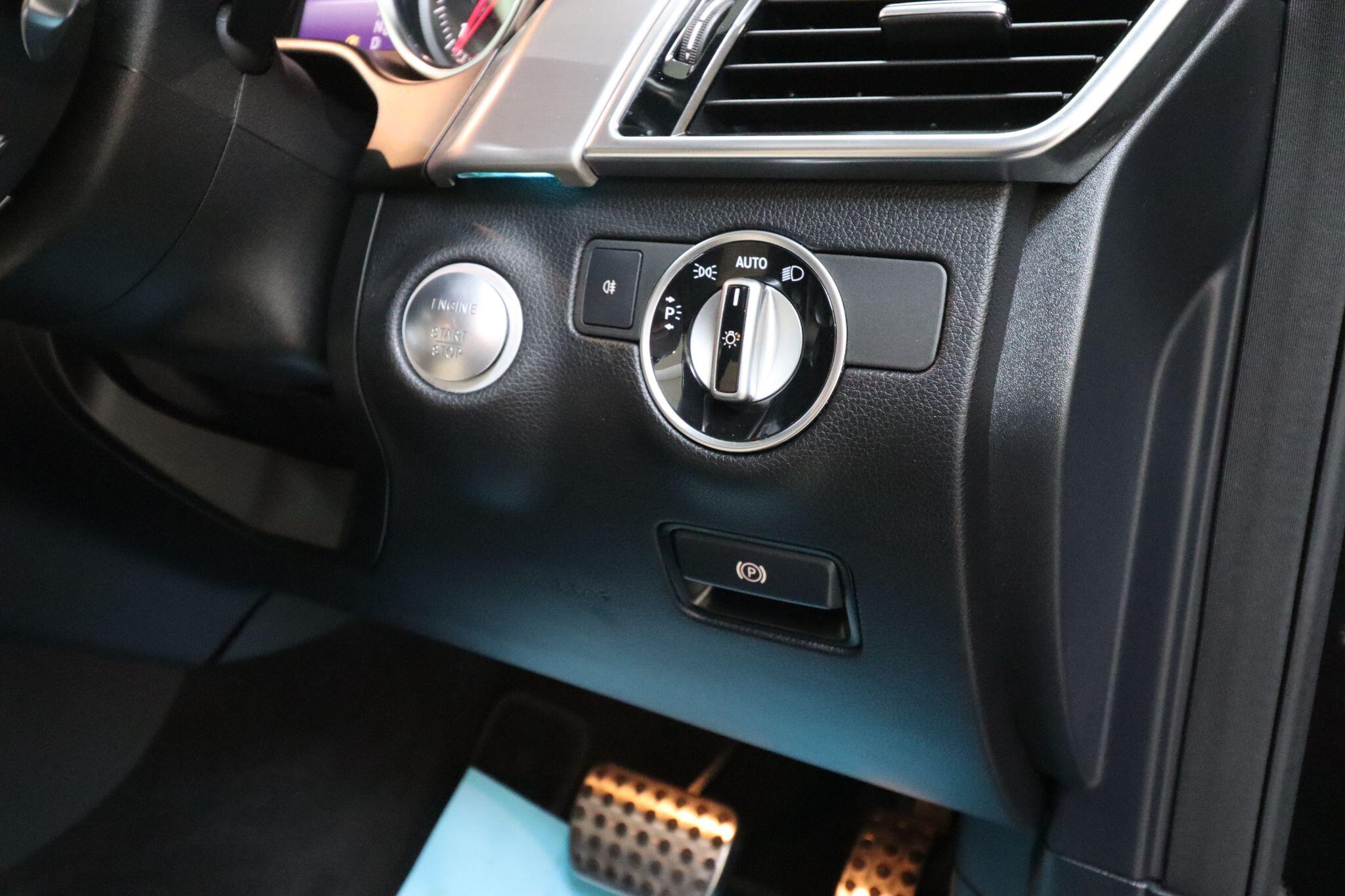 Mercedes-Benz Gle view 21