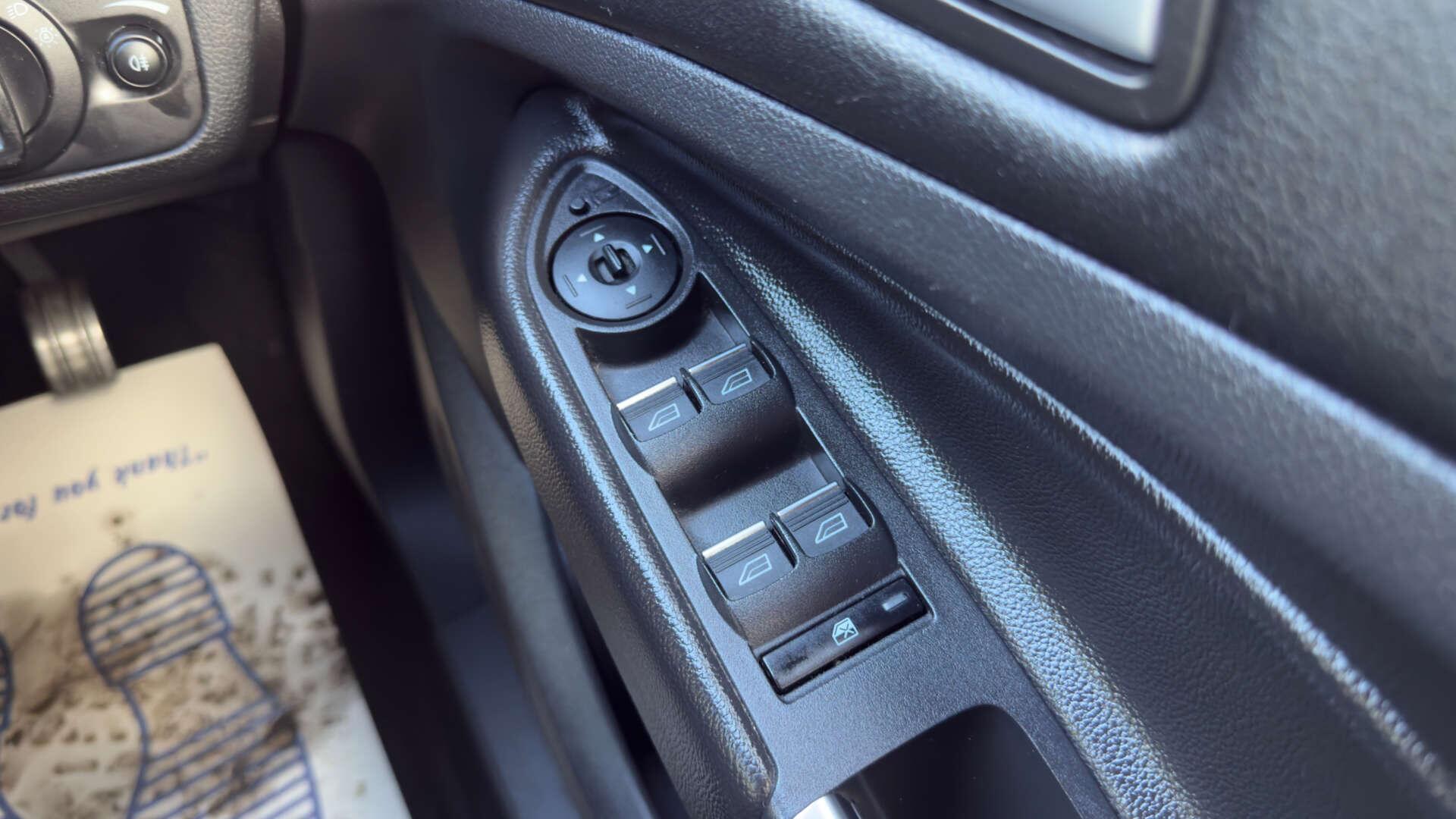 Ford Kuga view 23