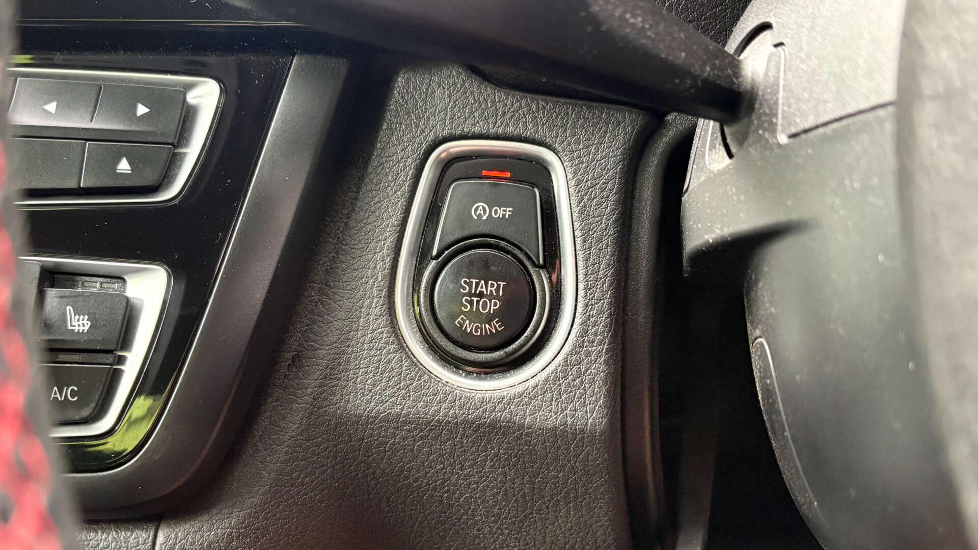 BMW 4 Series view 18