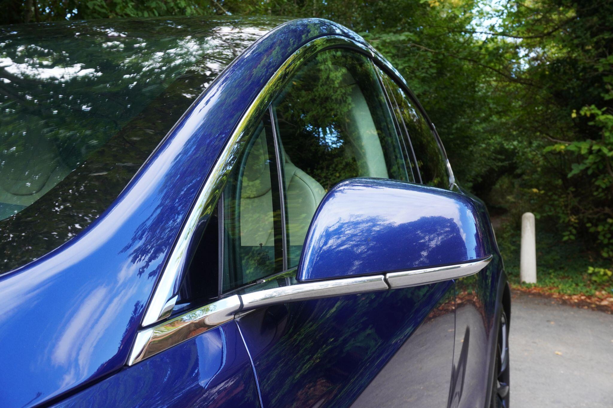 Tesla Model X view 74