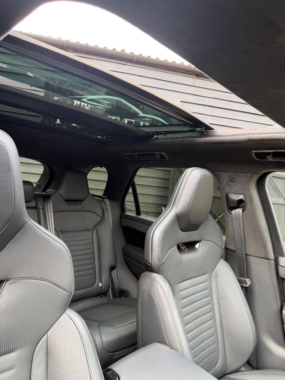 Land Rover Range Rover Sport view 38