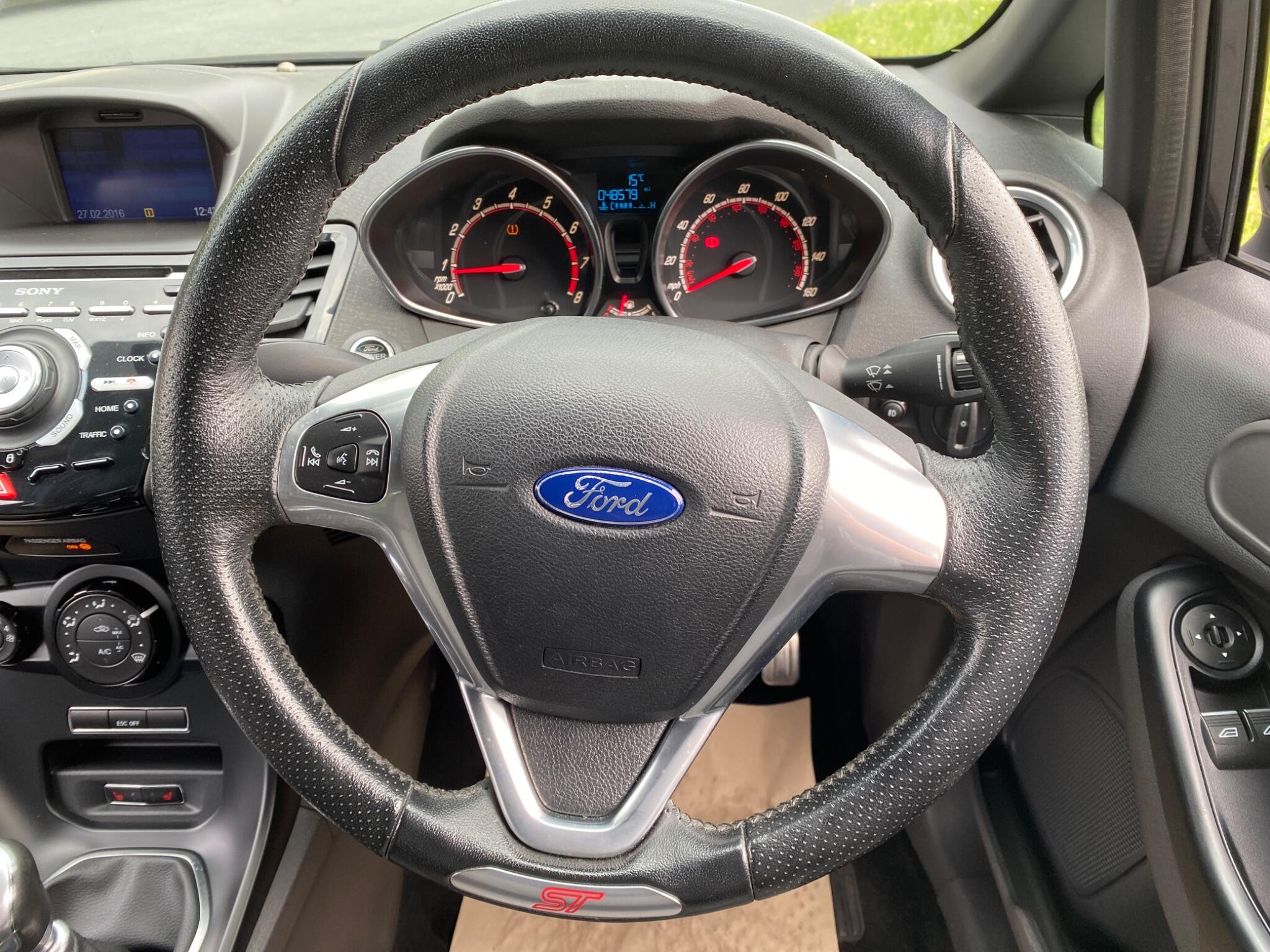 Ford Fiesta 1.6T EcoBoost ST-2 Euro 6 3dr