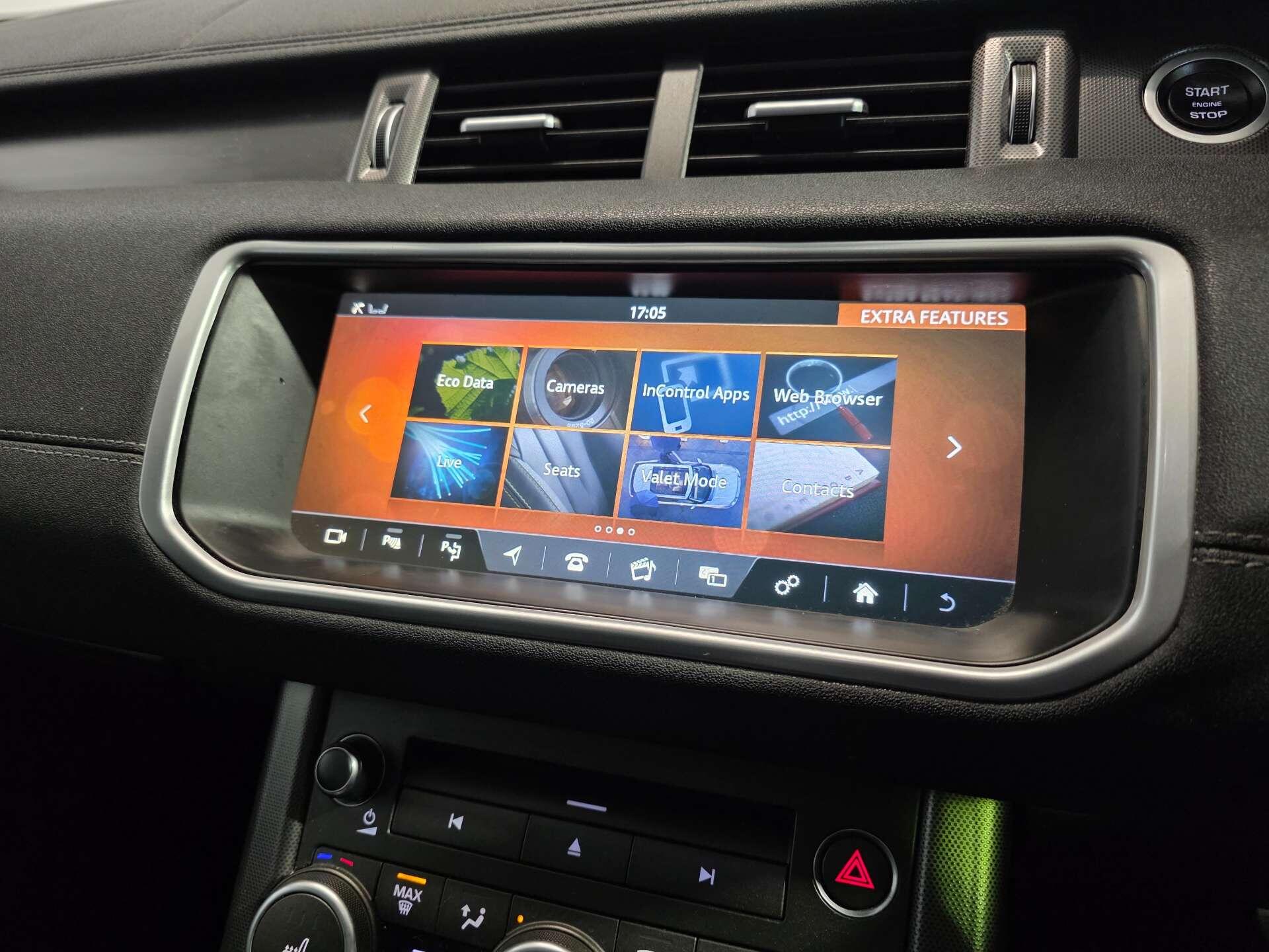 Land Rover Range Rover Evoque view 41