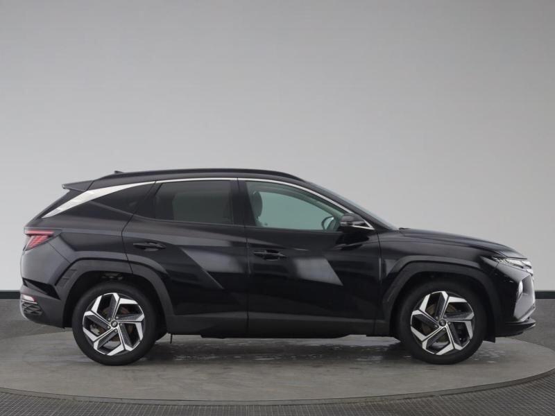 Hyundai Tucson view 3
