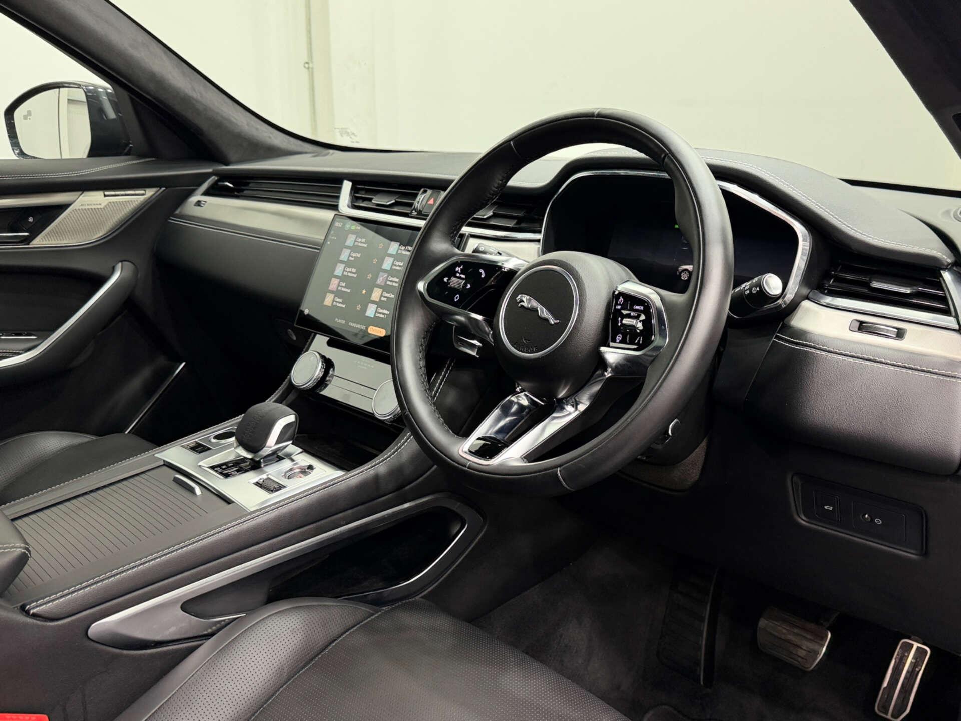 Jaguar F-Pace view 39