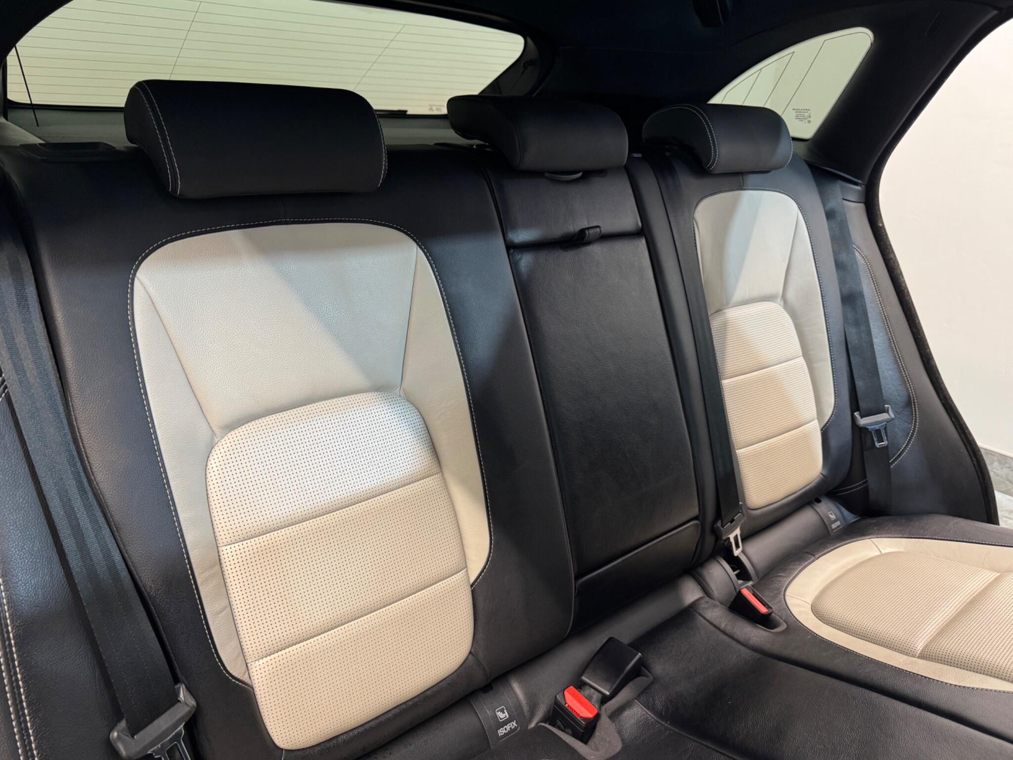 Jaguar F-Pace view 69