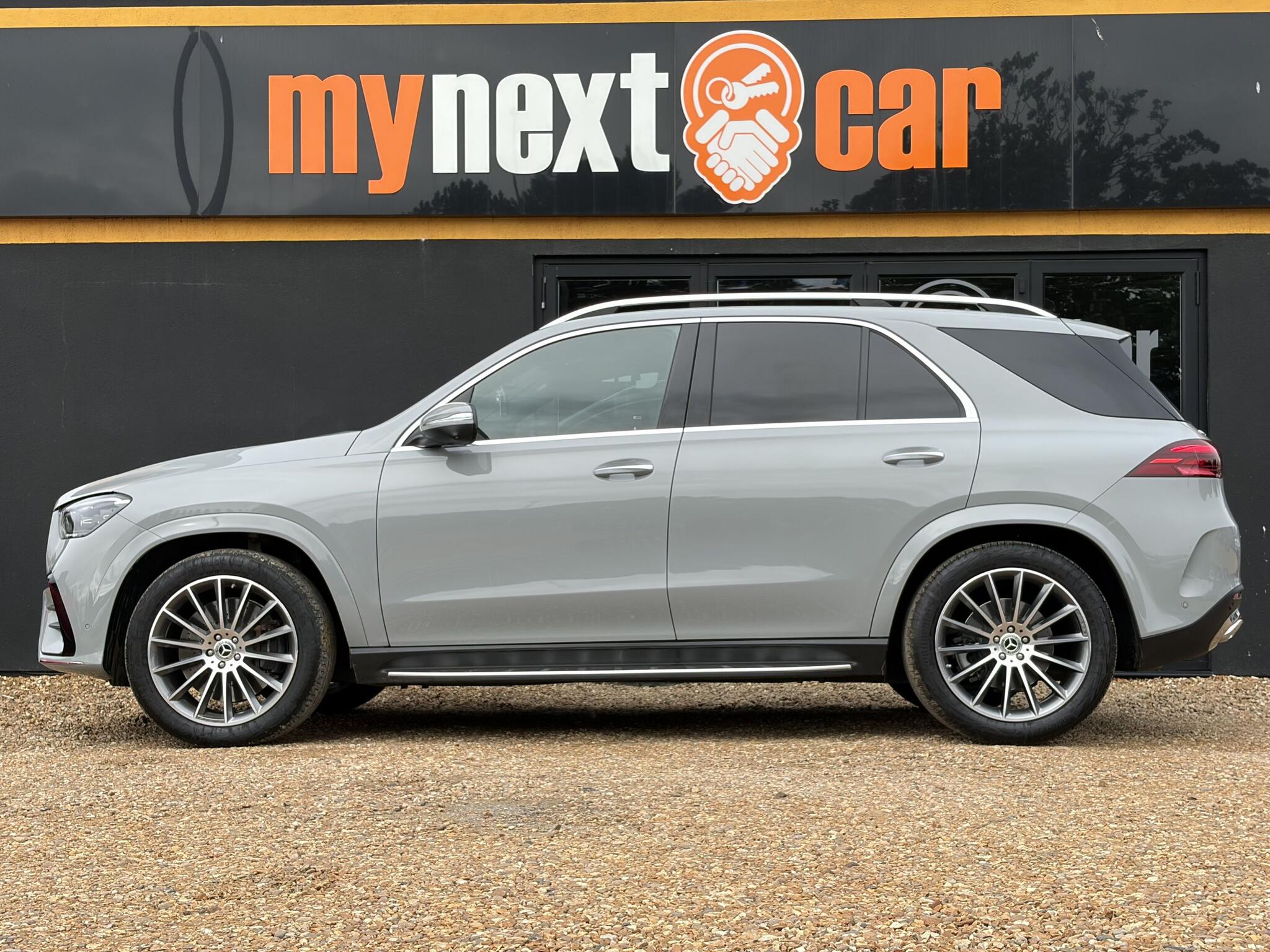 Mercedes-Benz Gle view 8