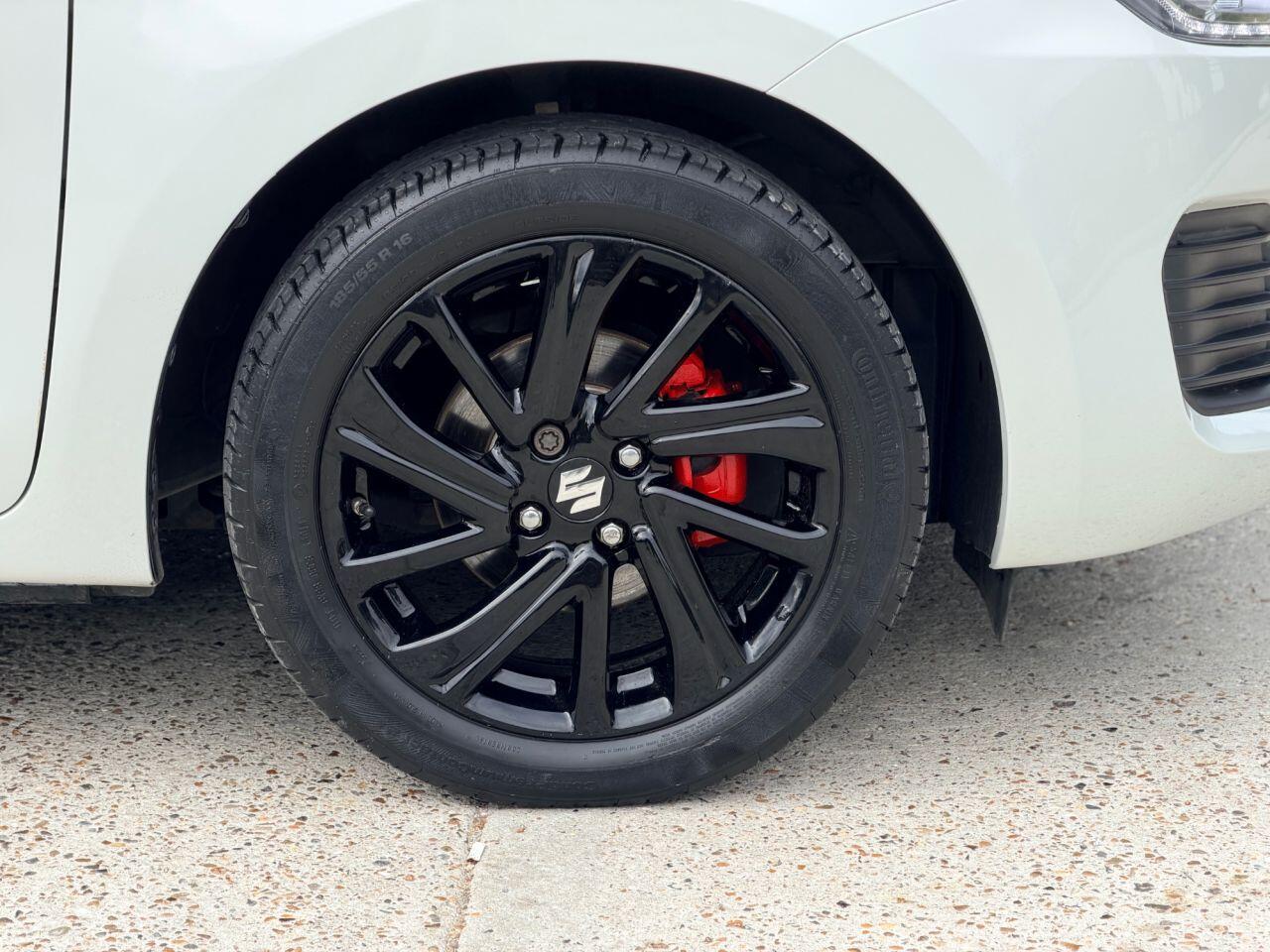 Suzuki Swift view 15